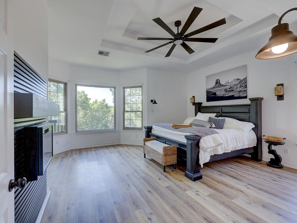 9902 Scenic Bluff Dr, Austin, TX 78733