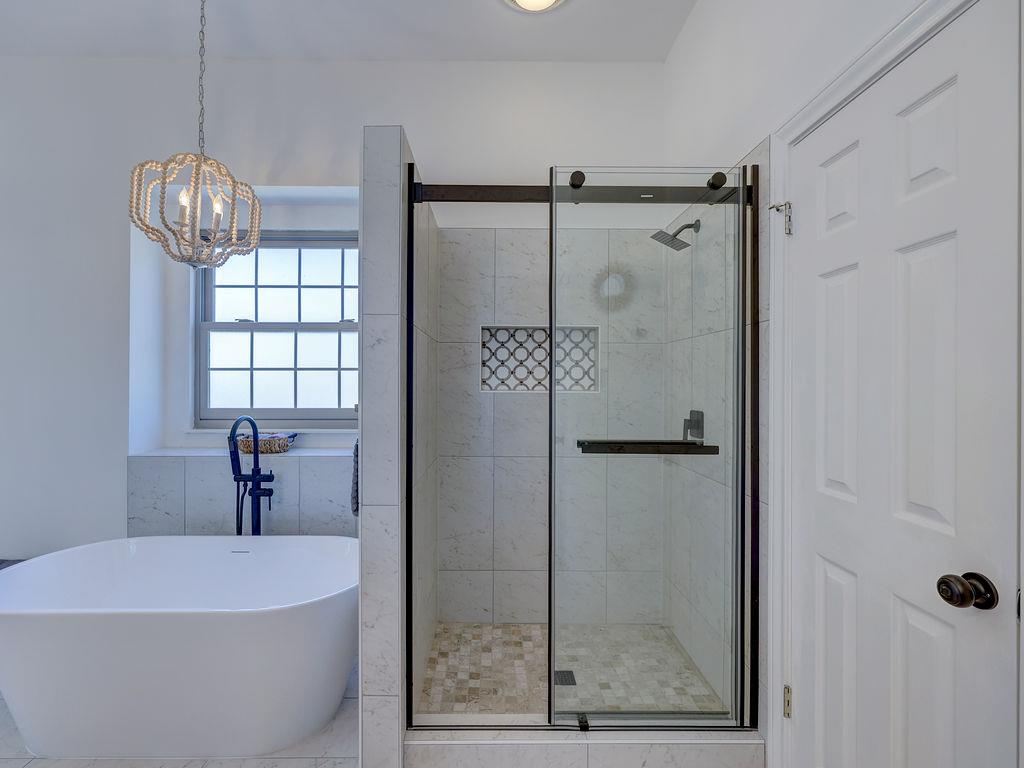 9902 Scenic Bluff Dr, Austin, TX 78733