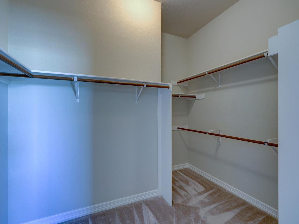 9902 Scenic Bluff Dr, Austin, TX 78733