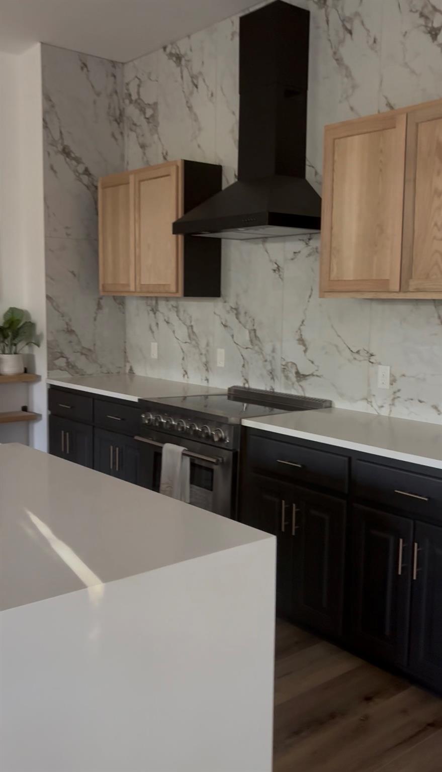 9902 Scenic Bluff Dr, Austin, TX 78733