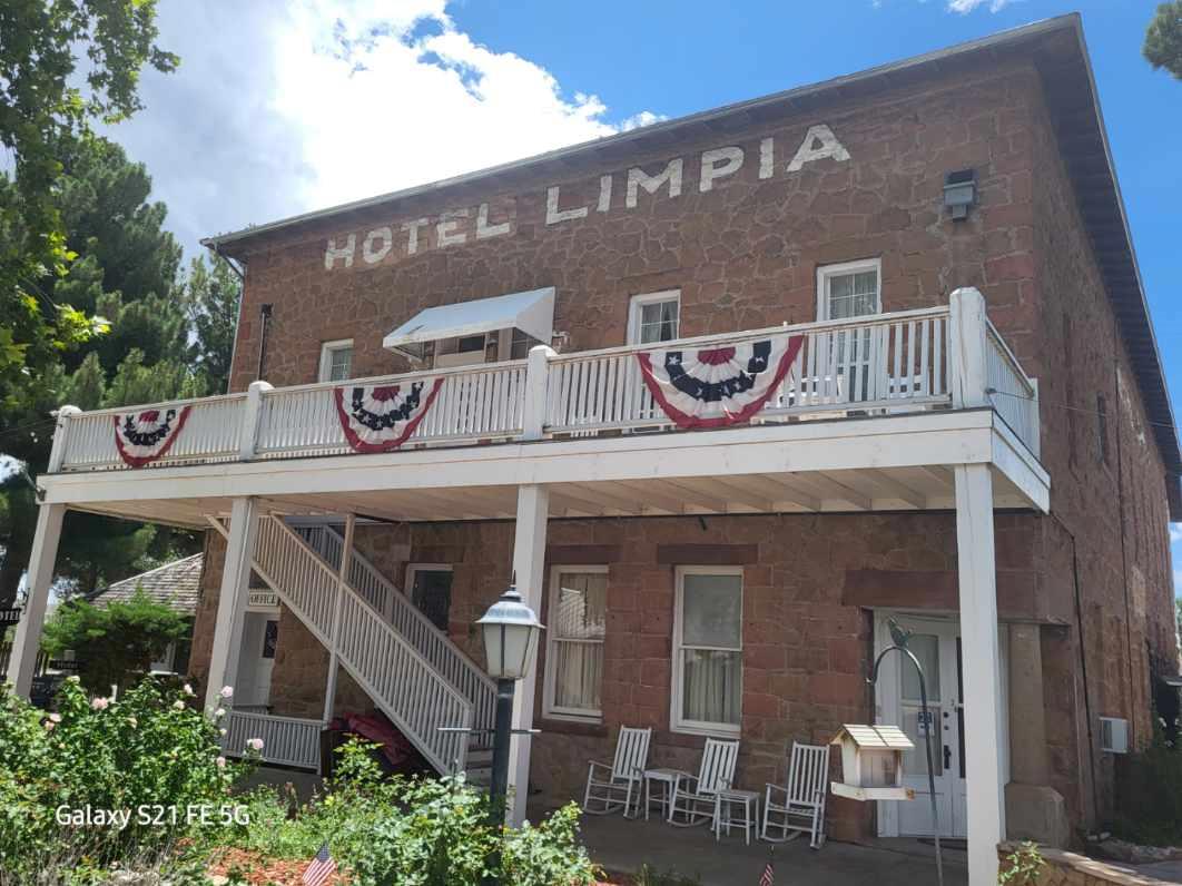 213 Circle C Ave, FortDavis, TX 79734