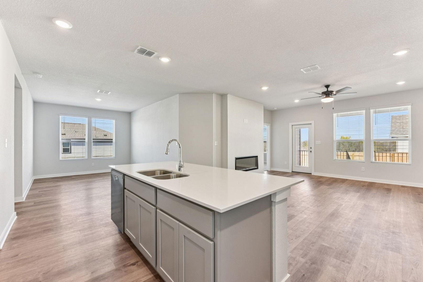 6500 Smarty Jones Ln, Buda, TX 78610