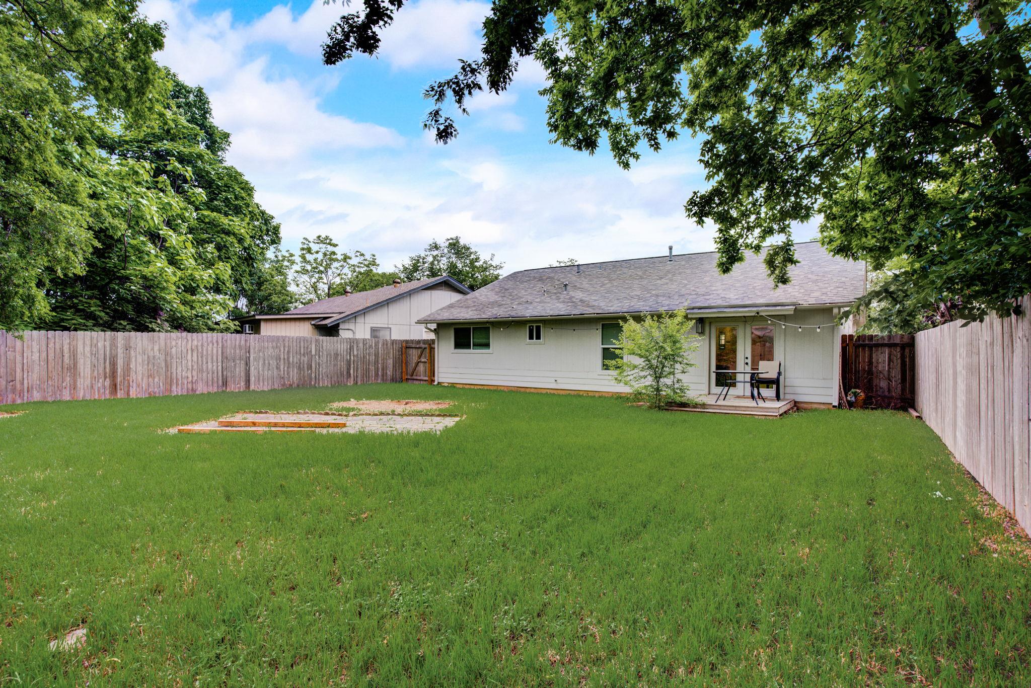 4405 Button Bend Cir, Austin, TX 78744