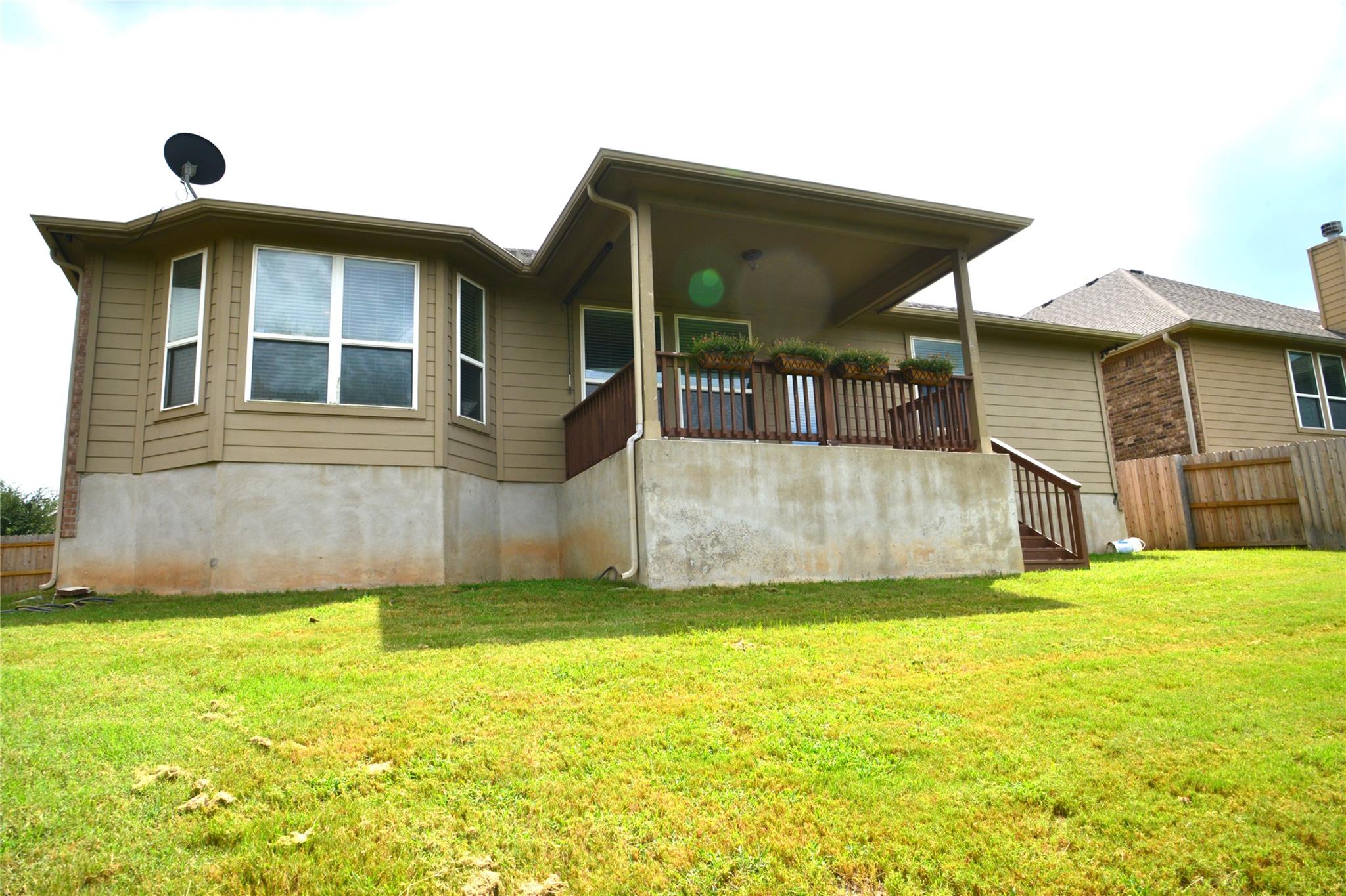 209 Rock Vista Run, Austin, TX 78737
