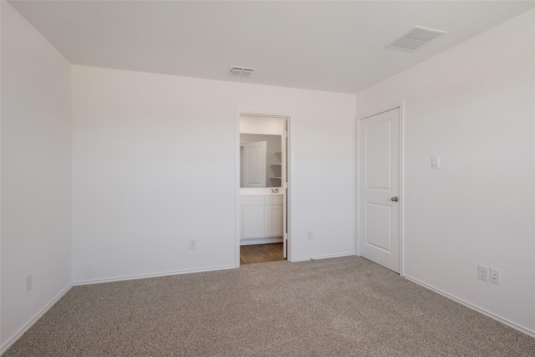 303 El Seibo Ln, Bastrop, TX 78602