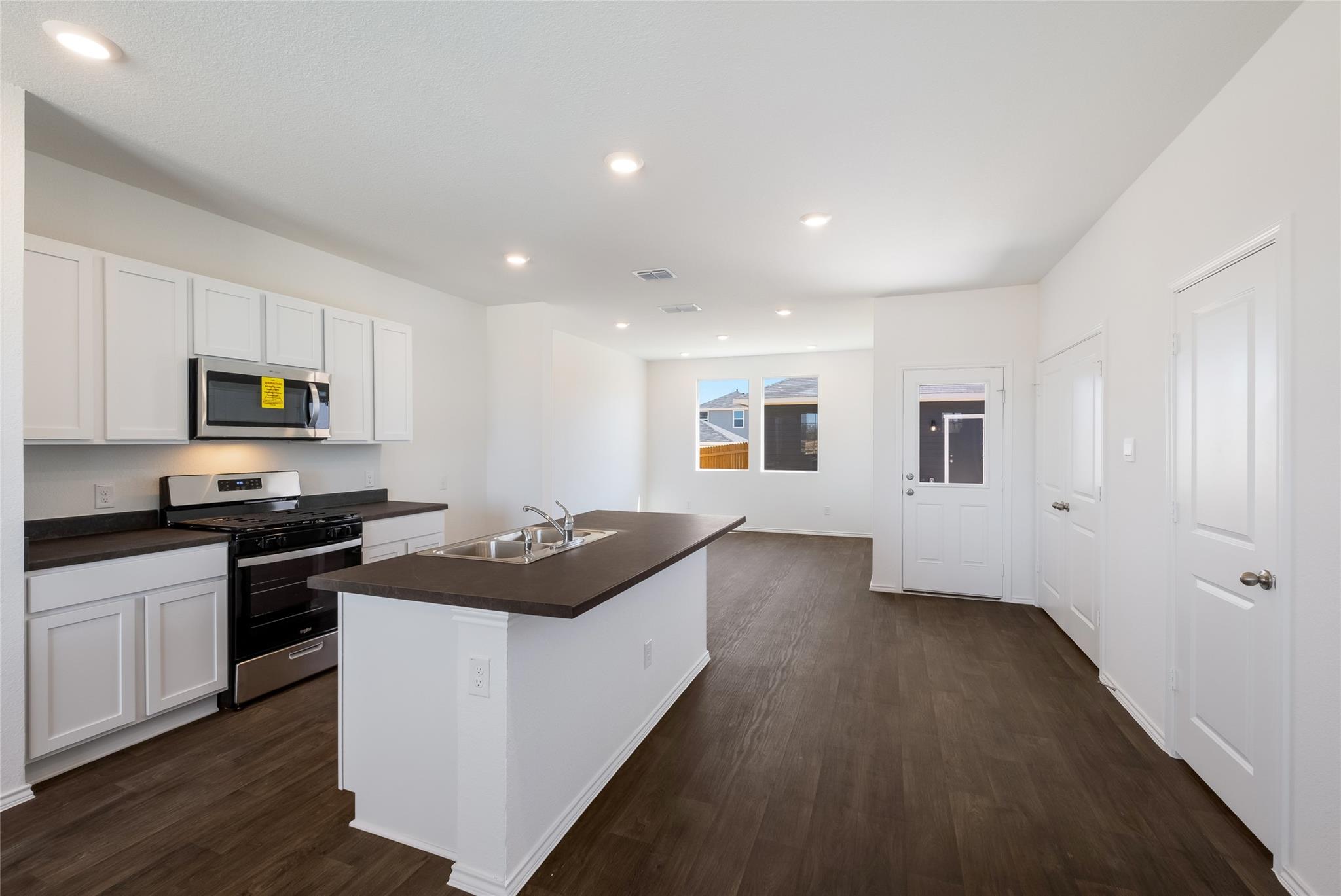 303 El Seibo Ln, Bastrop, TX 78602