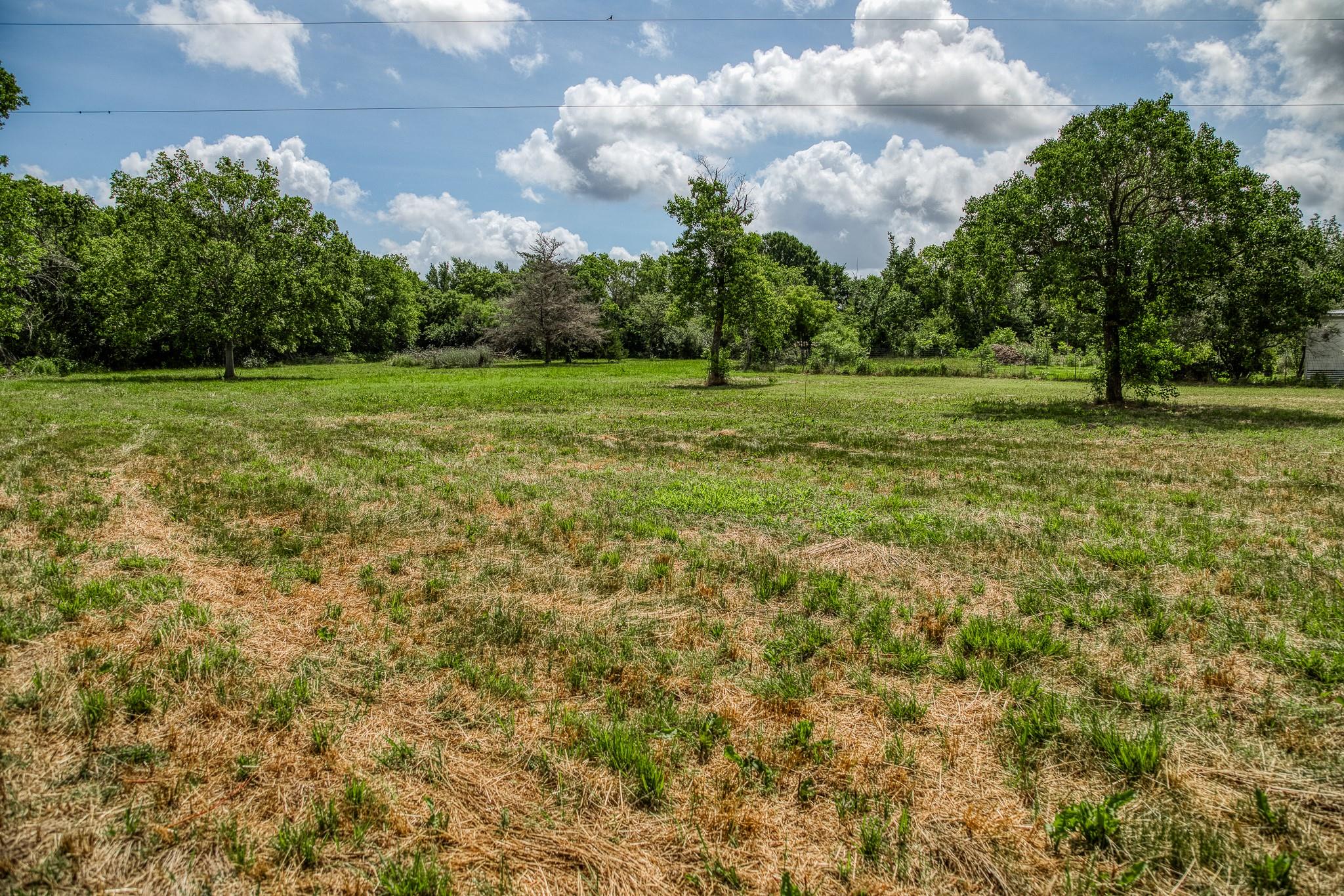 14749 S Dowling Rd, College Station, TX 77845