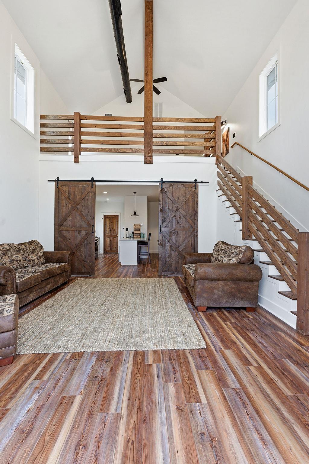 1006 Frost Ave, Driftwood, TX 78619