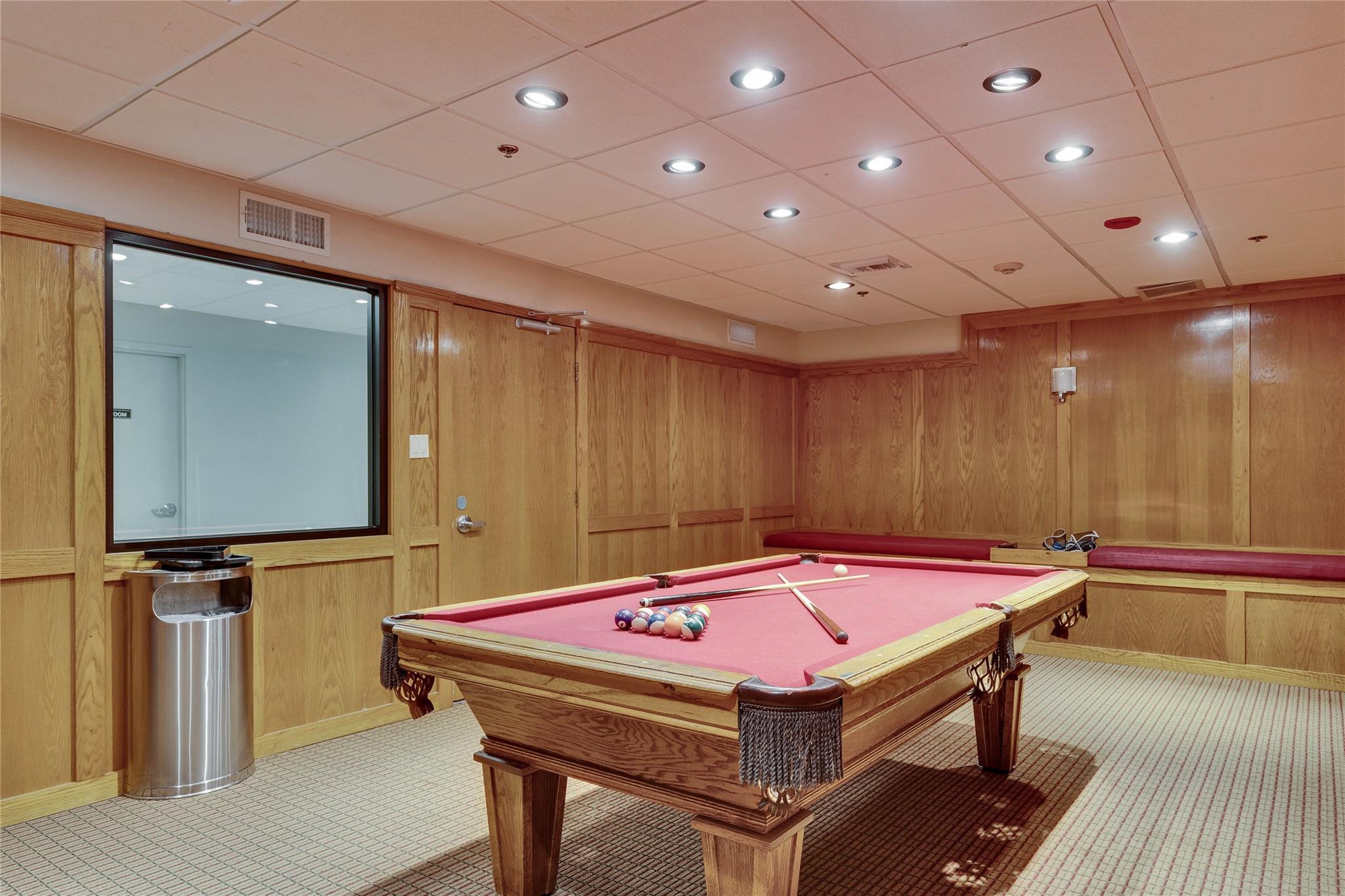 40 N Interstate 35 Highway # 5B2, Austin, TX 78701