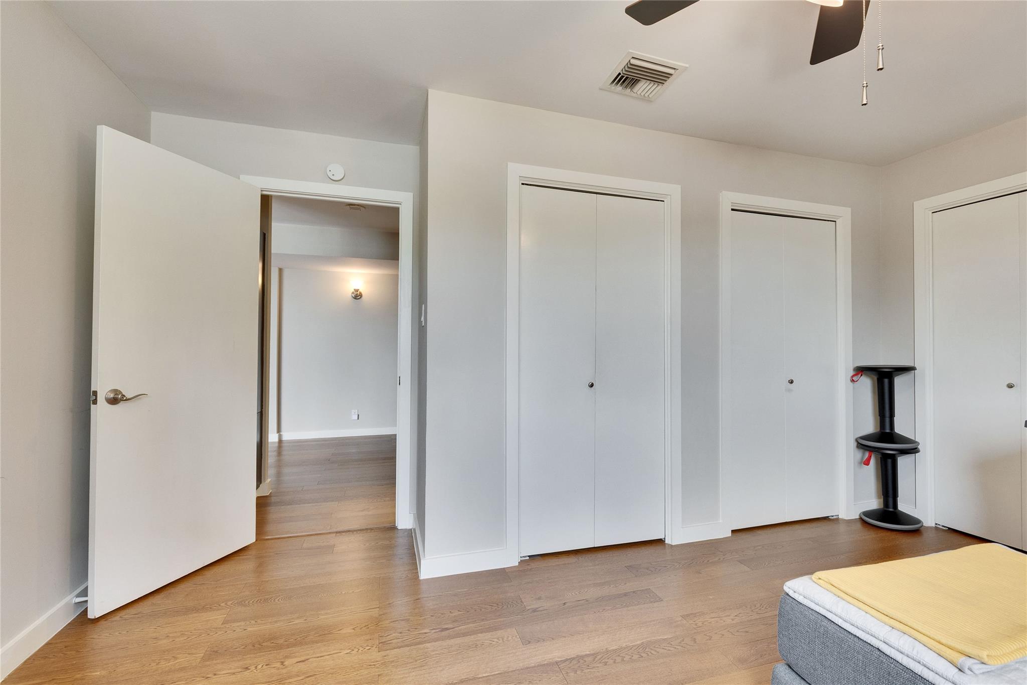 40 N Interstate 35 Highway # 5B2, Austin, TX 78701