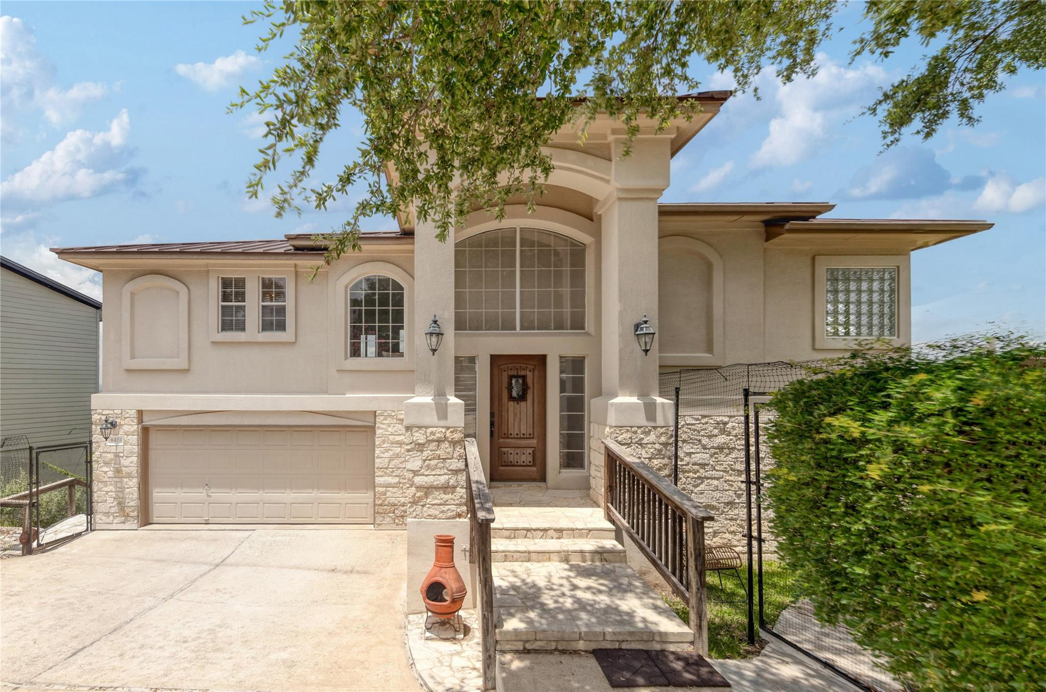 8424 Bronco Buster Trl, Lago Vista, TX 78645