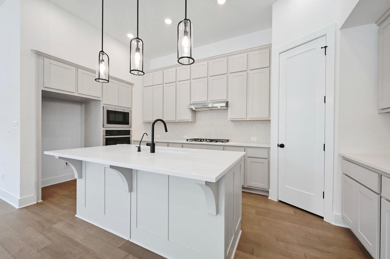 148 Basket Flower Loop, Kyle, TX 78640