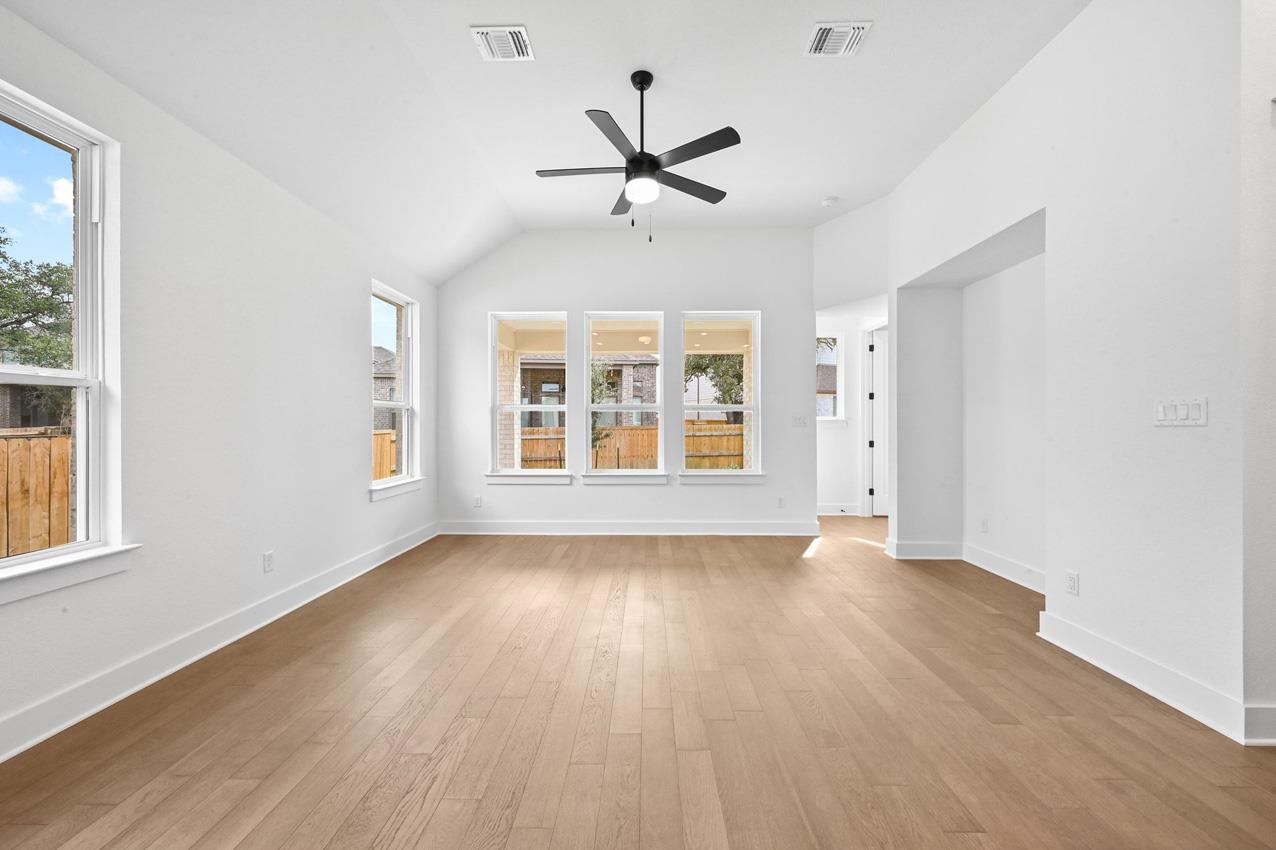 148 Basket Flower Loop, Kyle, TX 78640