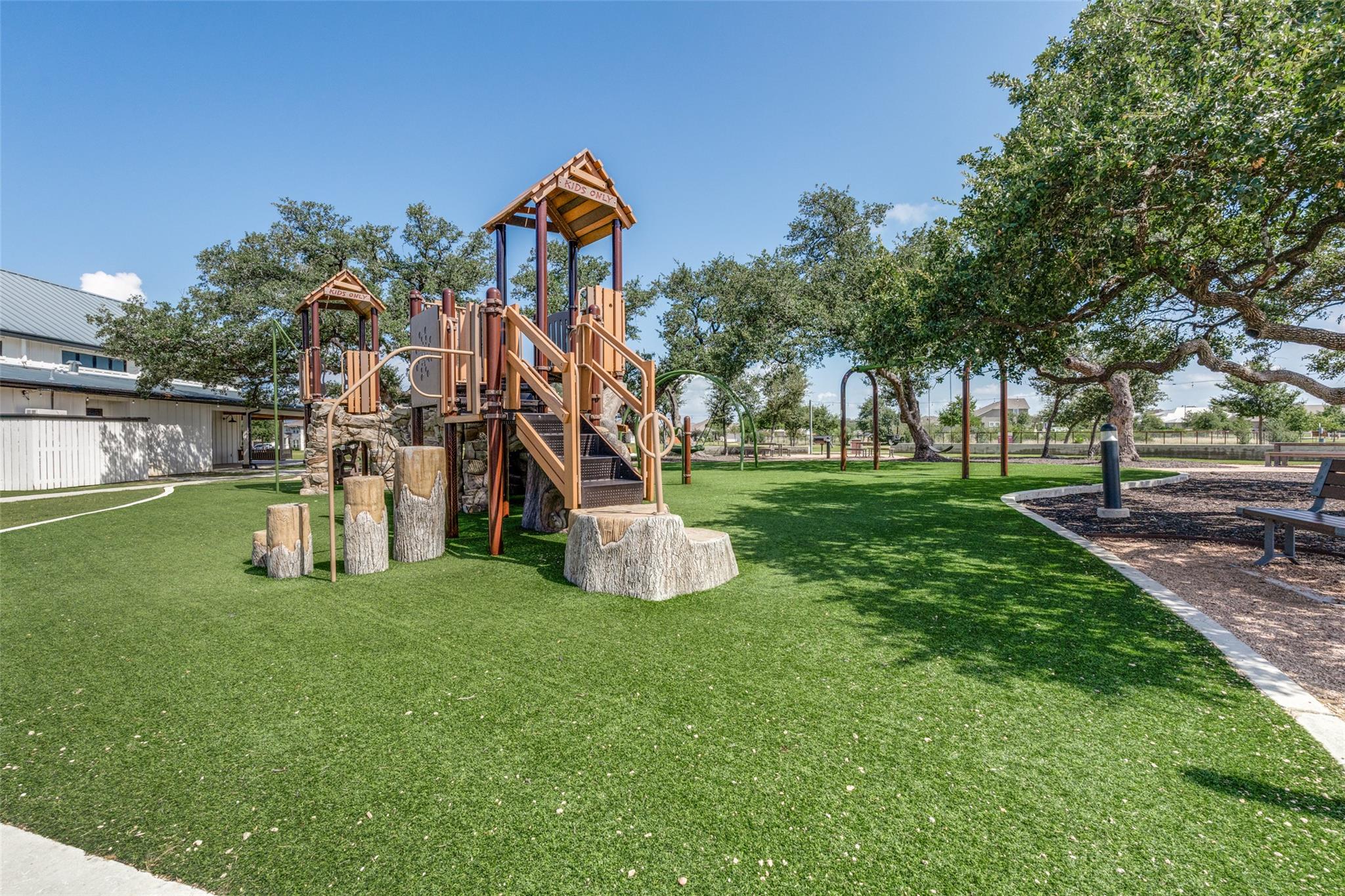 1624 Stone House Dr, New Braunfels, TX 78132