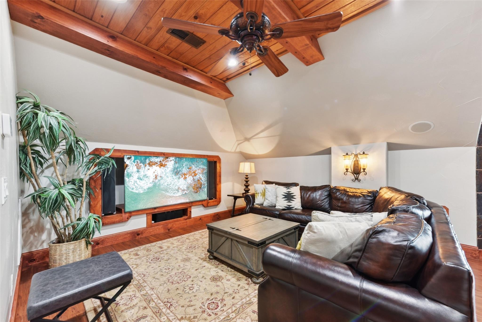 122 Silverstone Dr, Georgetown, TX 78633