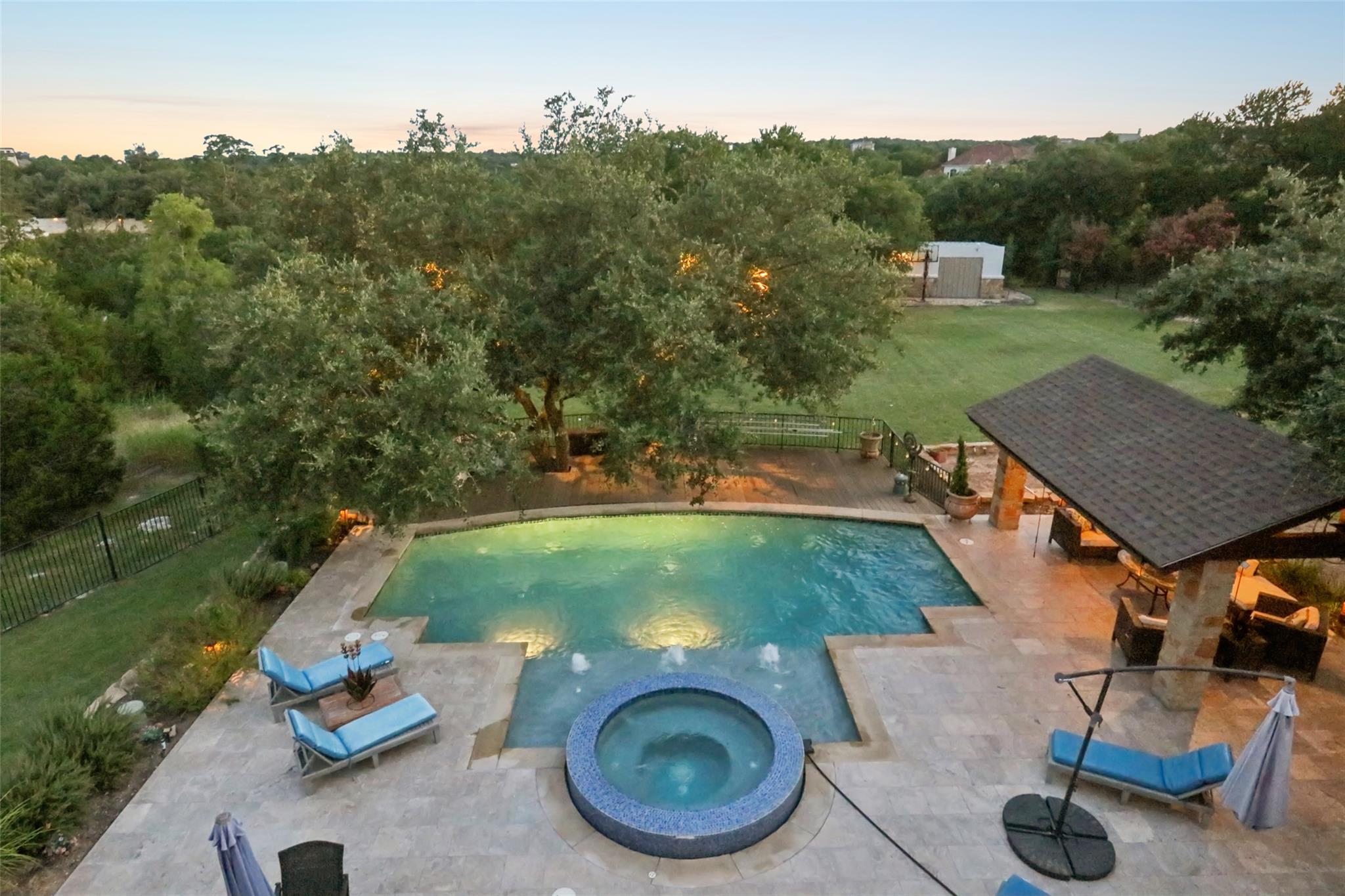 122 Silverstone Dr, Georgetown, TX 78633