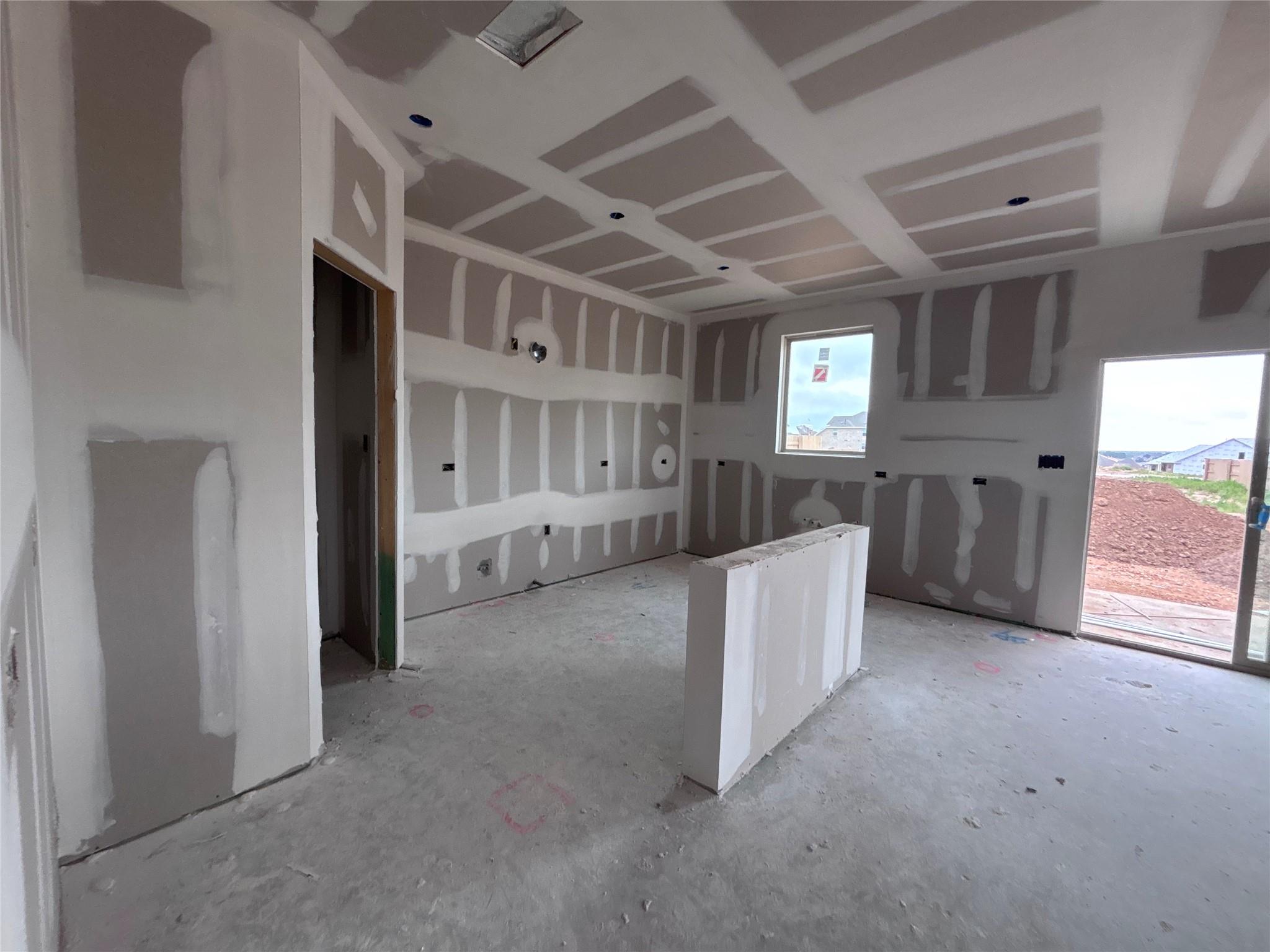 114 Holzinger Bnd, Bastrop, TX 78602