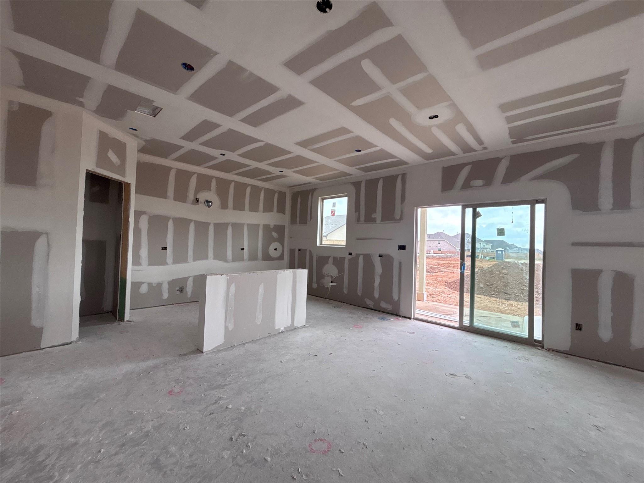 114 Holzinger Bnd, Bastrop, TX 78602