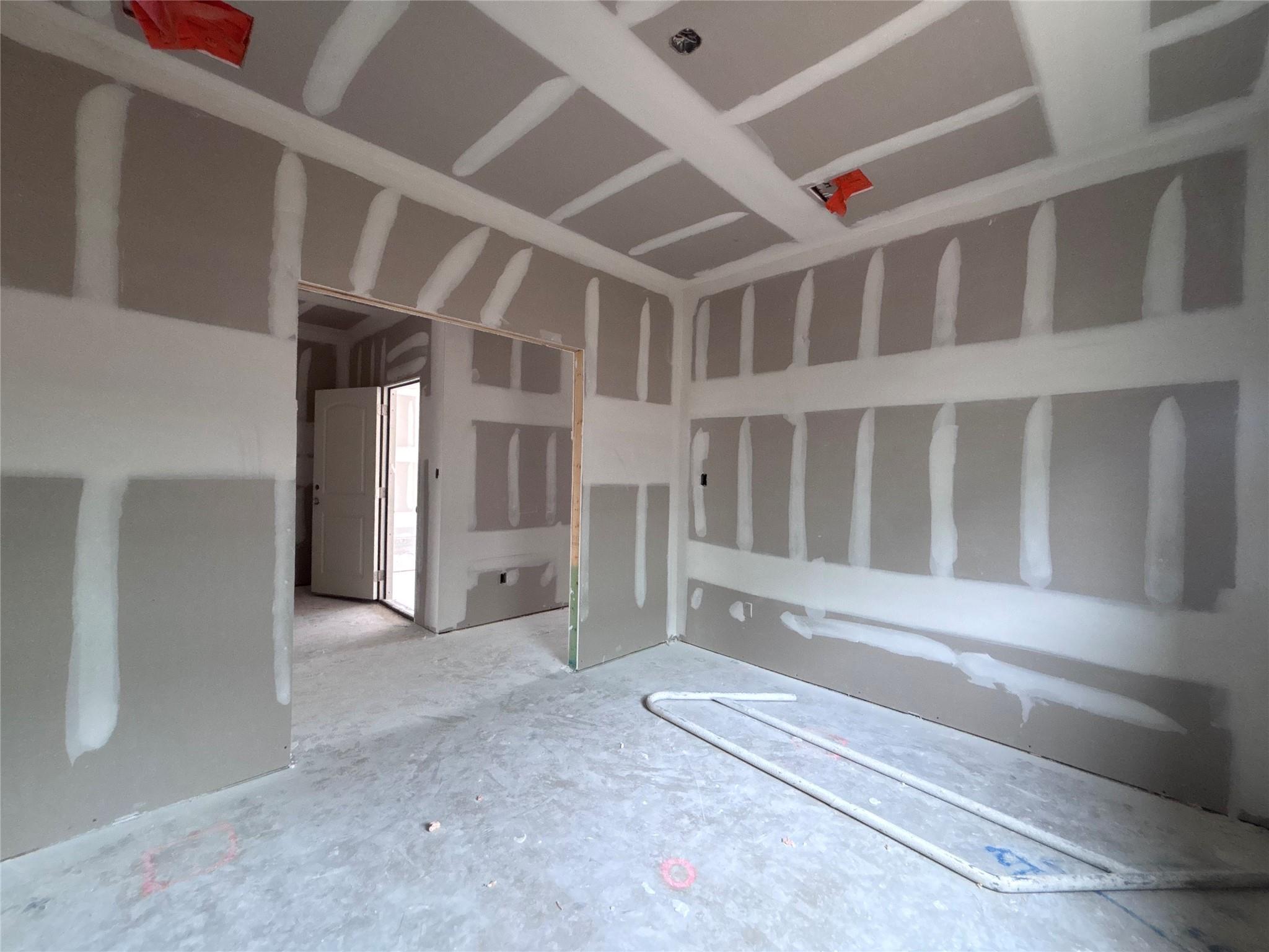 114 Holzinger Bnd, Bastrop, TX 78602