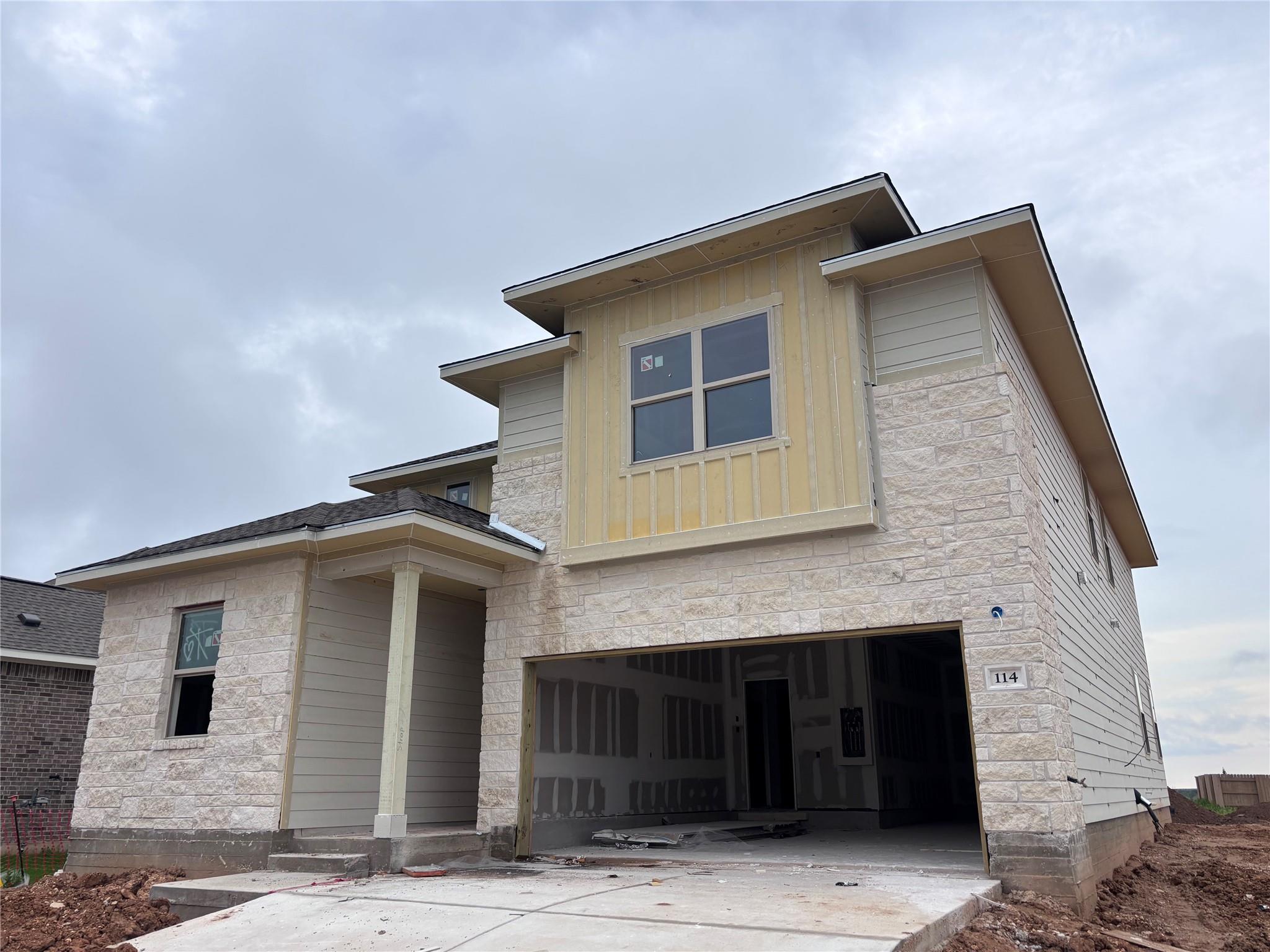 114 Holzinger Bnd, Bastrop, TX 78602
