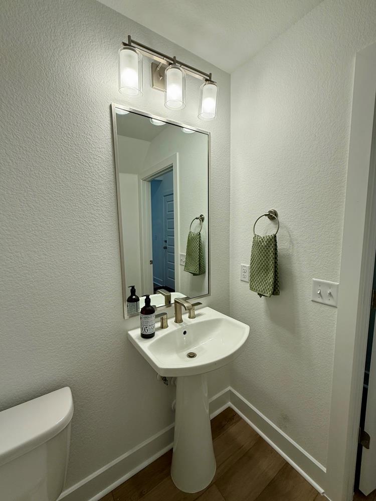 5511 Forks Rd, Austin, TX 78747