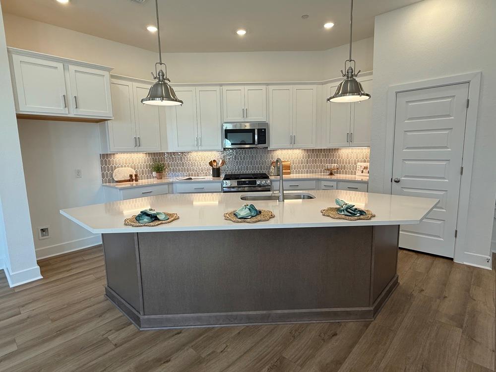 5511 Forks Rd, Austin, TX 78747