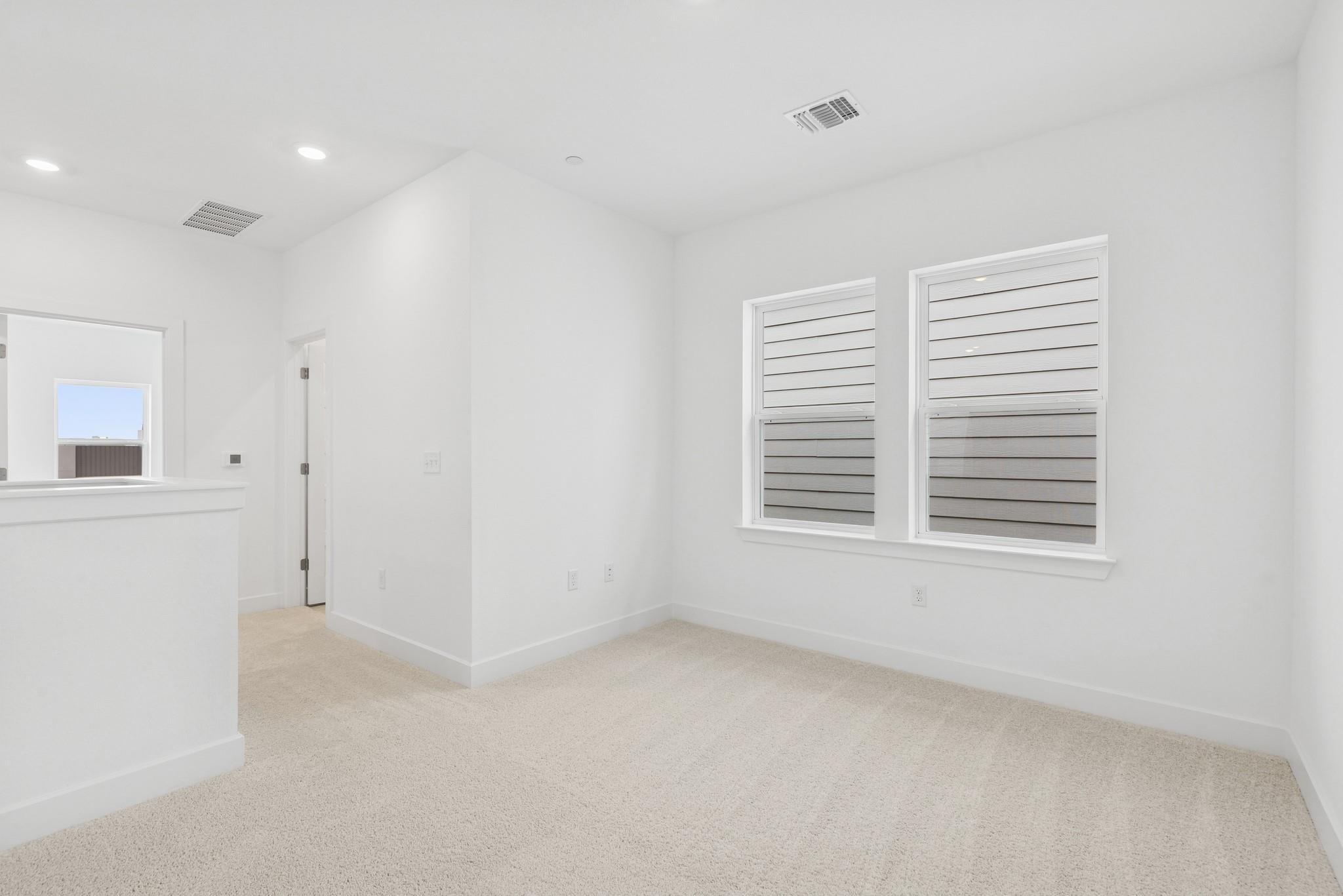 5511 Forks Rd, Austin, TX 78747