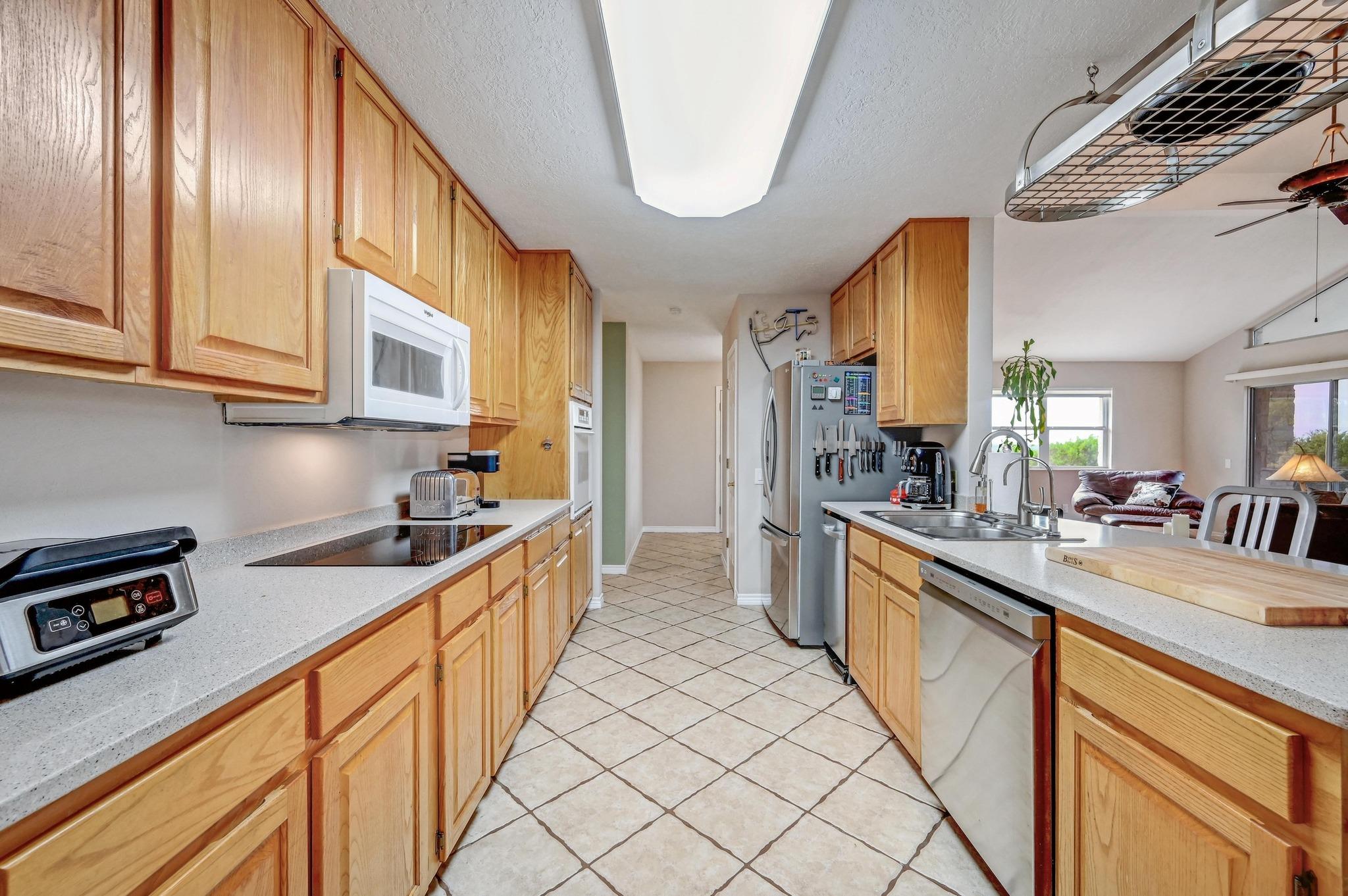 1231 Montell Rd Rd, Wimberley, TX 78676