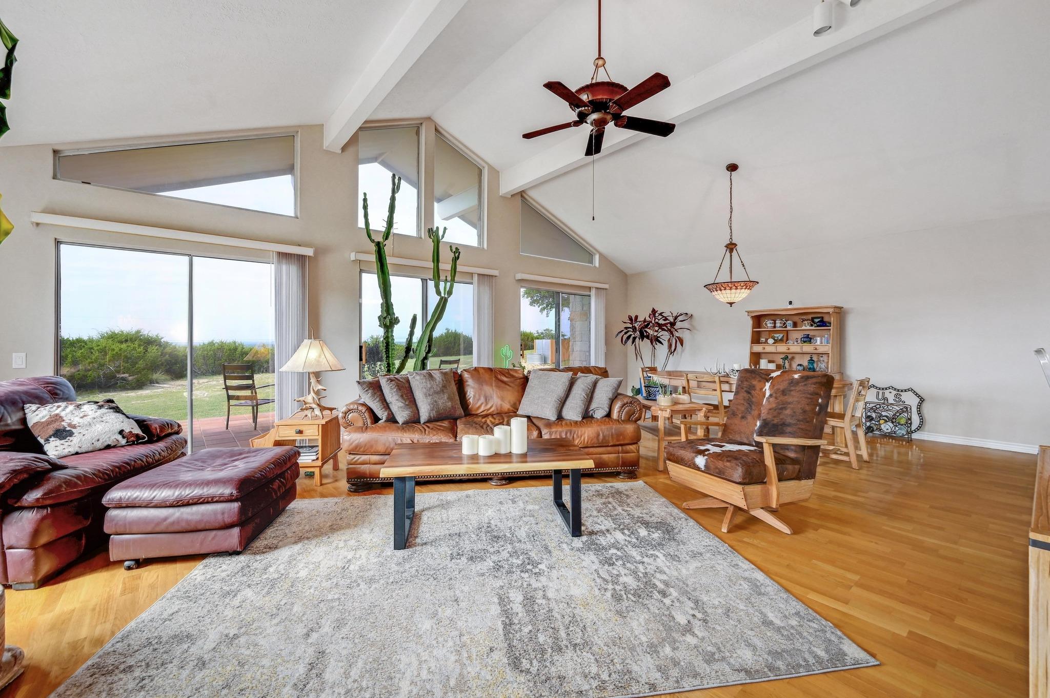 1231 Montell Rd Rd, Wimberley, TX 78676