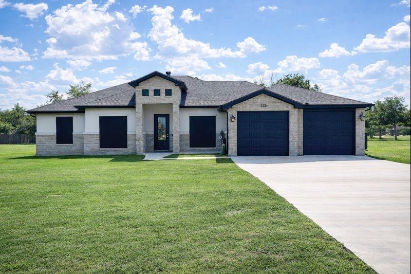 312 Sunrise Hls, Lampasas, TX 76550