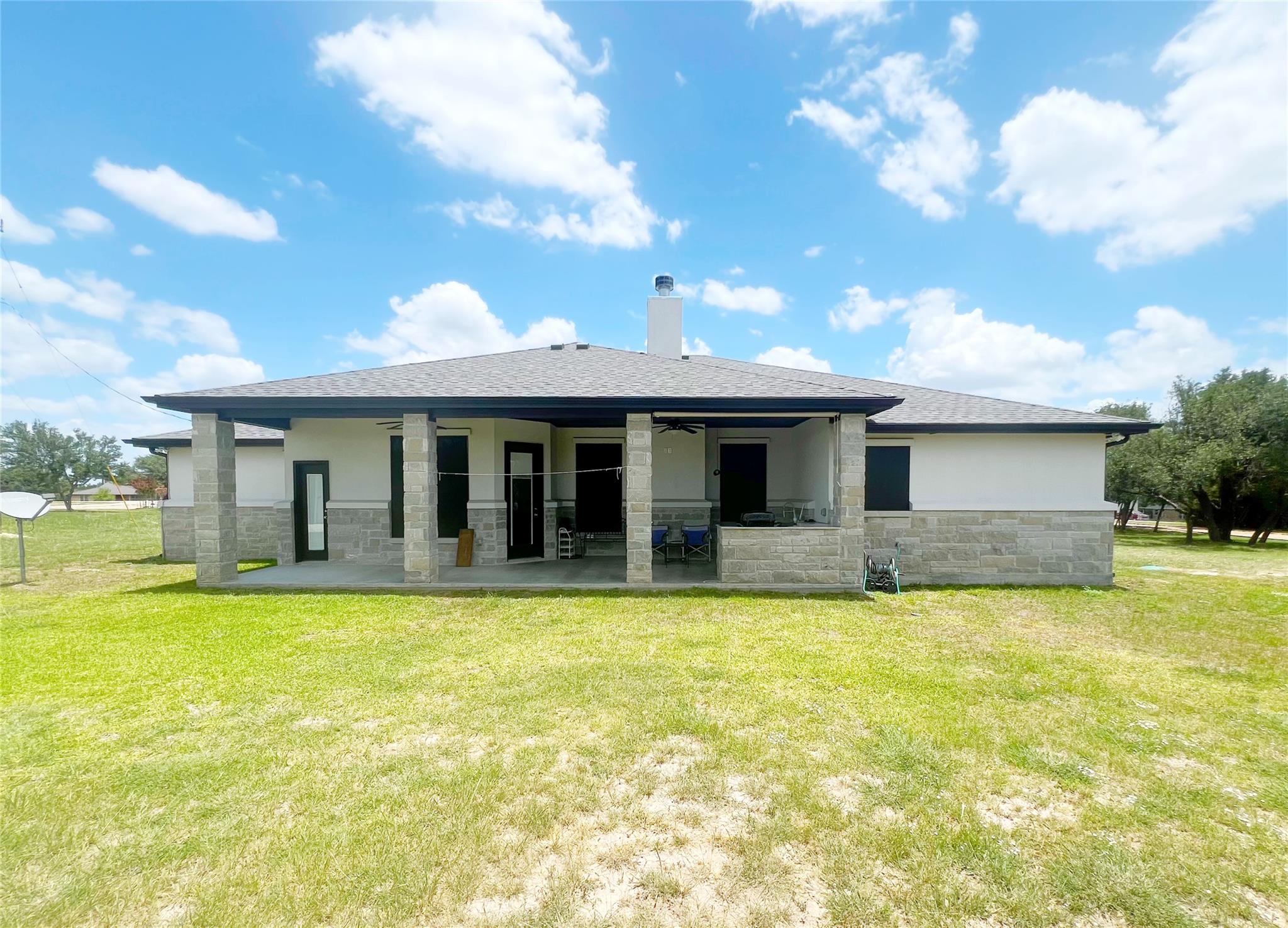 312 Sunrise Hls, Lampasas, TX 76550