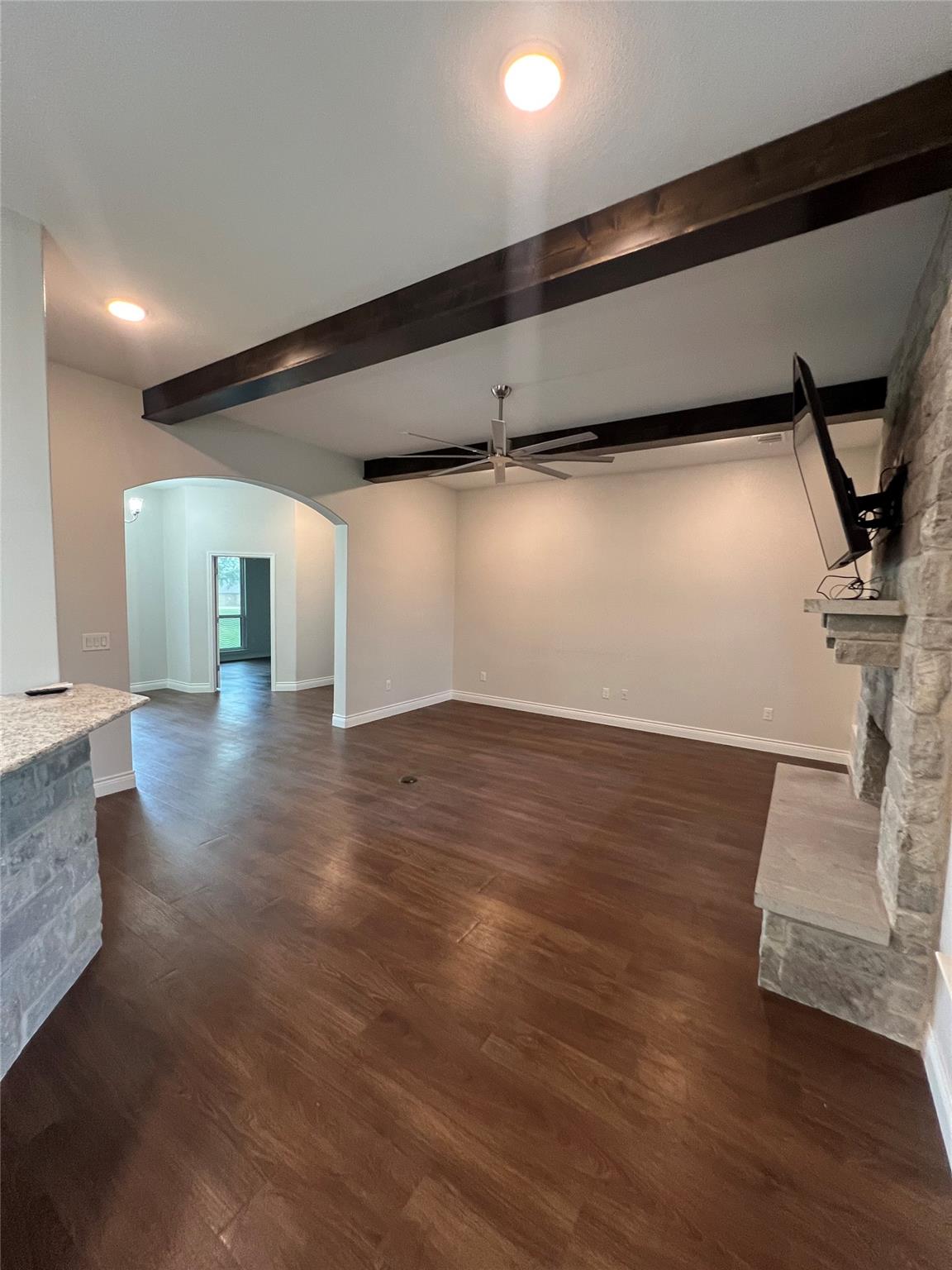 312 Sunrise Hls, Lampasas, TX 76550