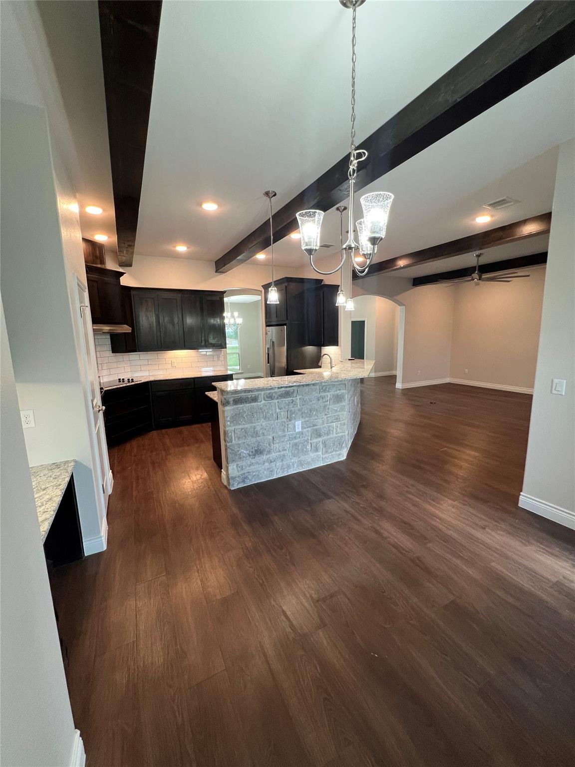 312 Sunrise Hls, Lampasas, TX 76550