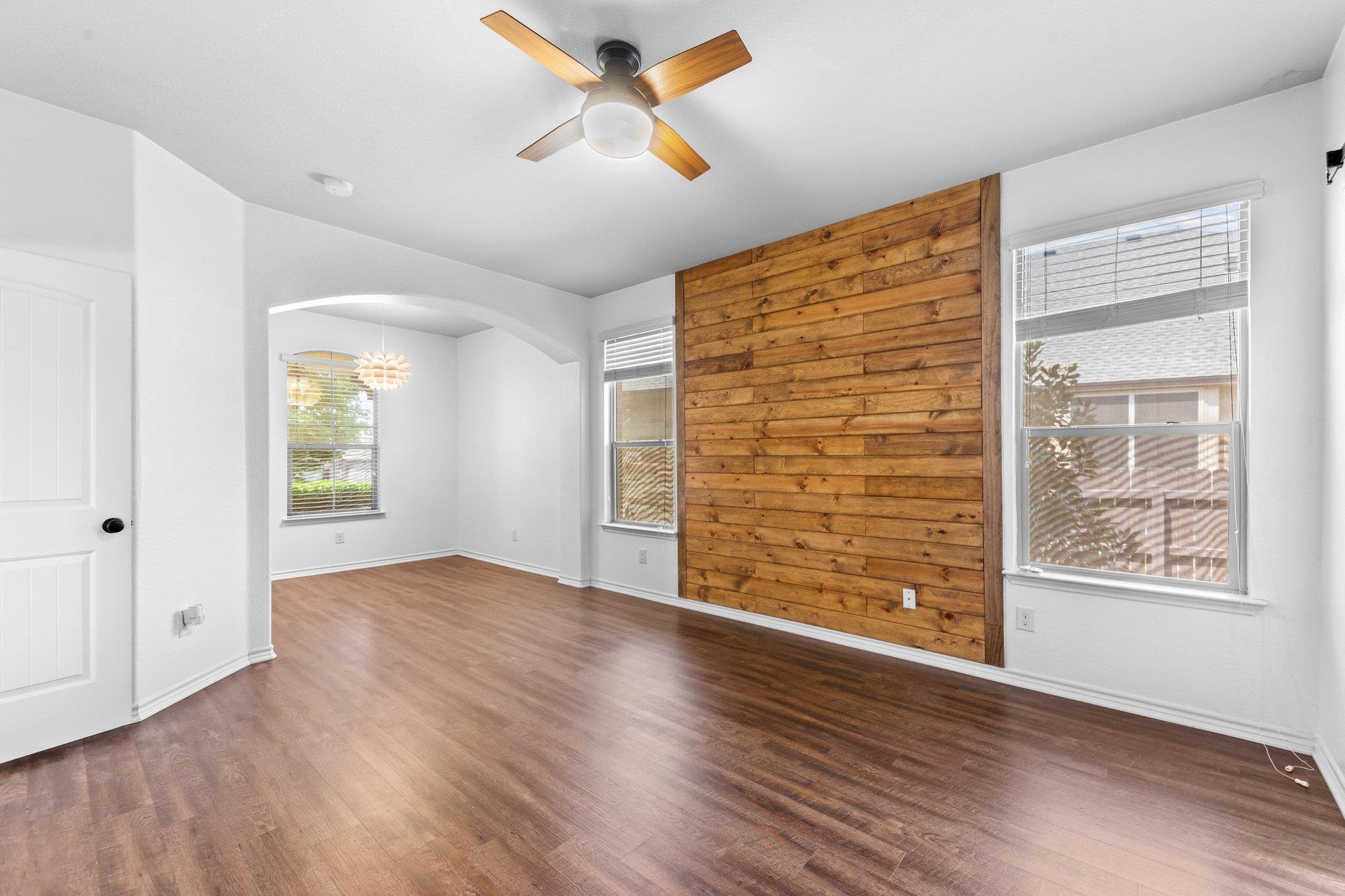 5705 Fenton Ln, Belton, TX 76513