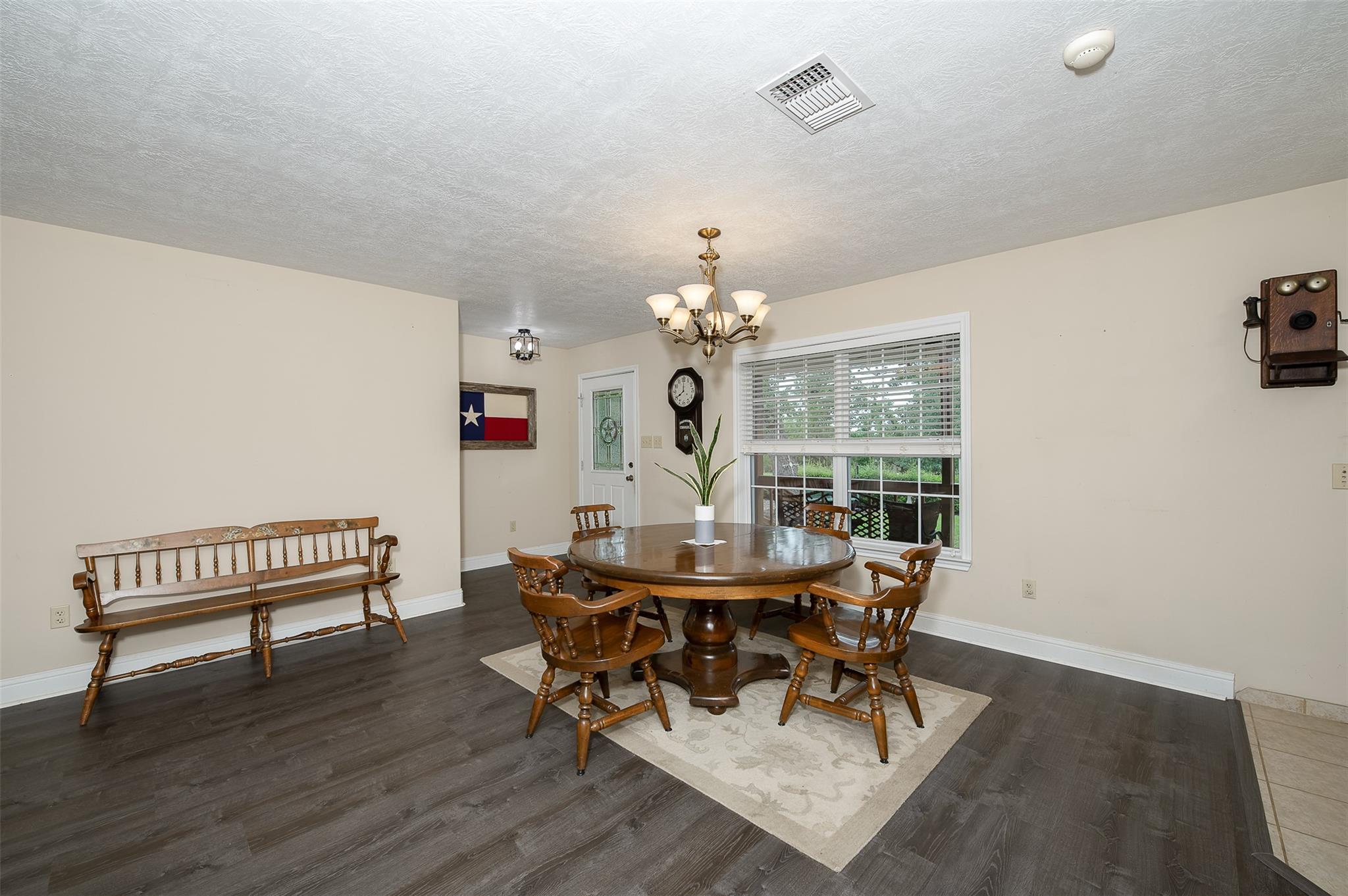 505 Sage Brush Dr, Somerville, TX 77879