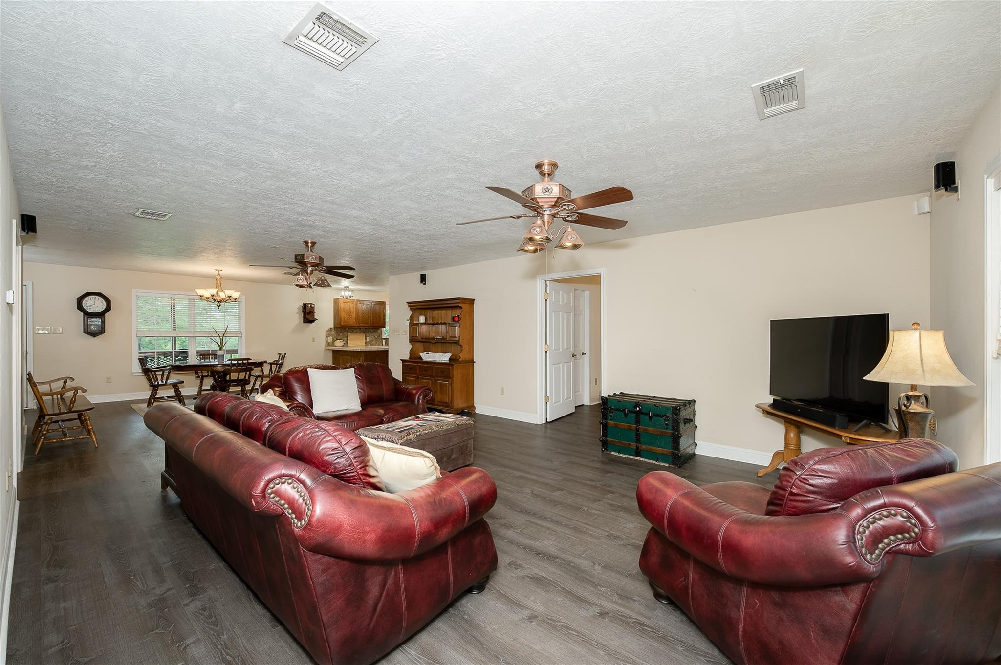 505 Sage Brush Dr, Somerville, TX 77879