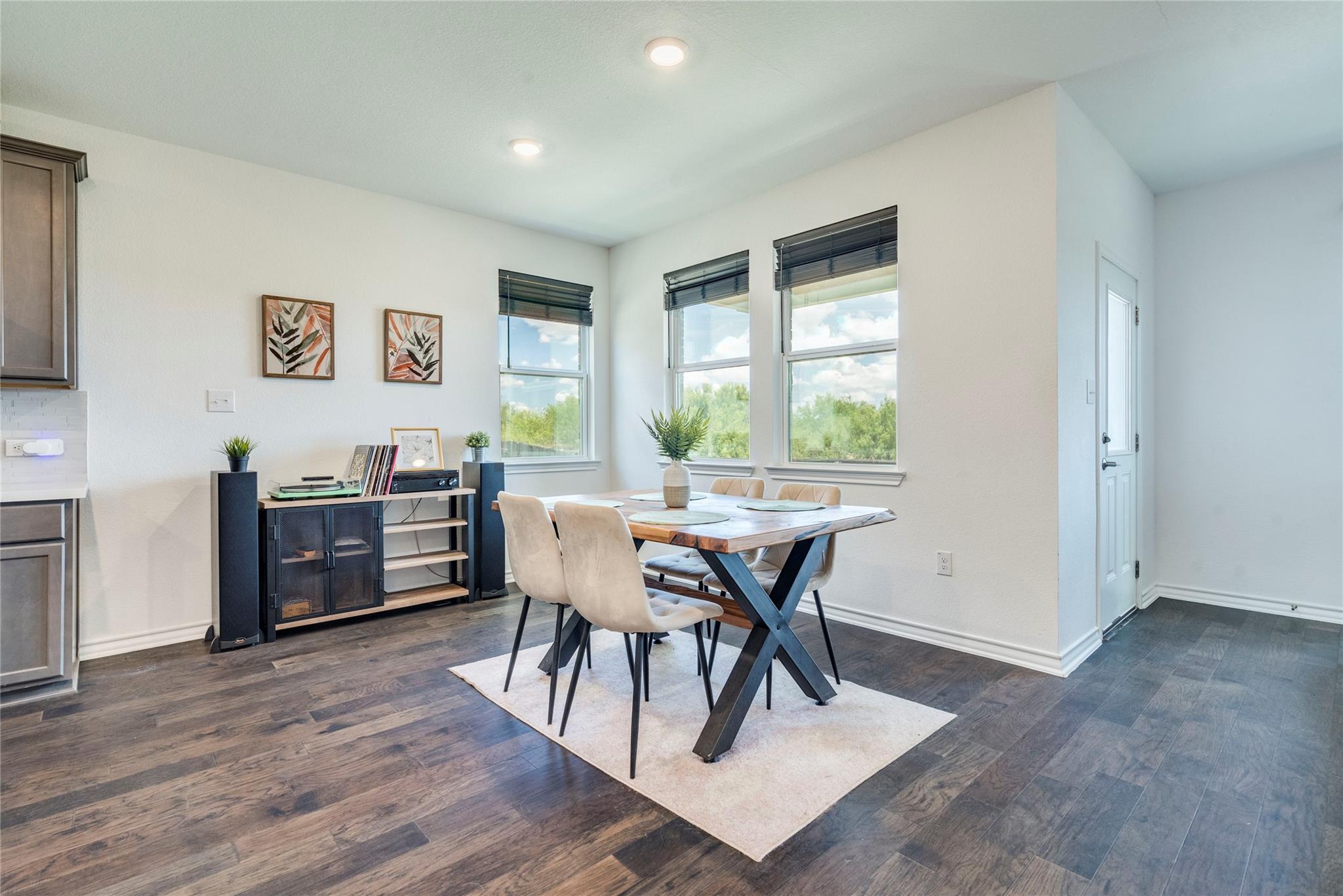 572 Pepperbark Loop, Buda, TX 78610