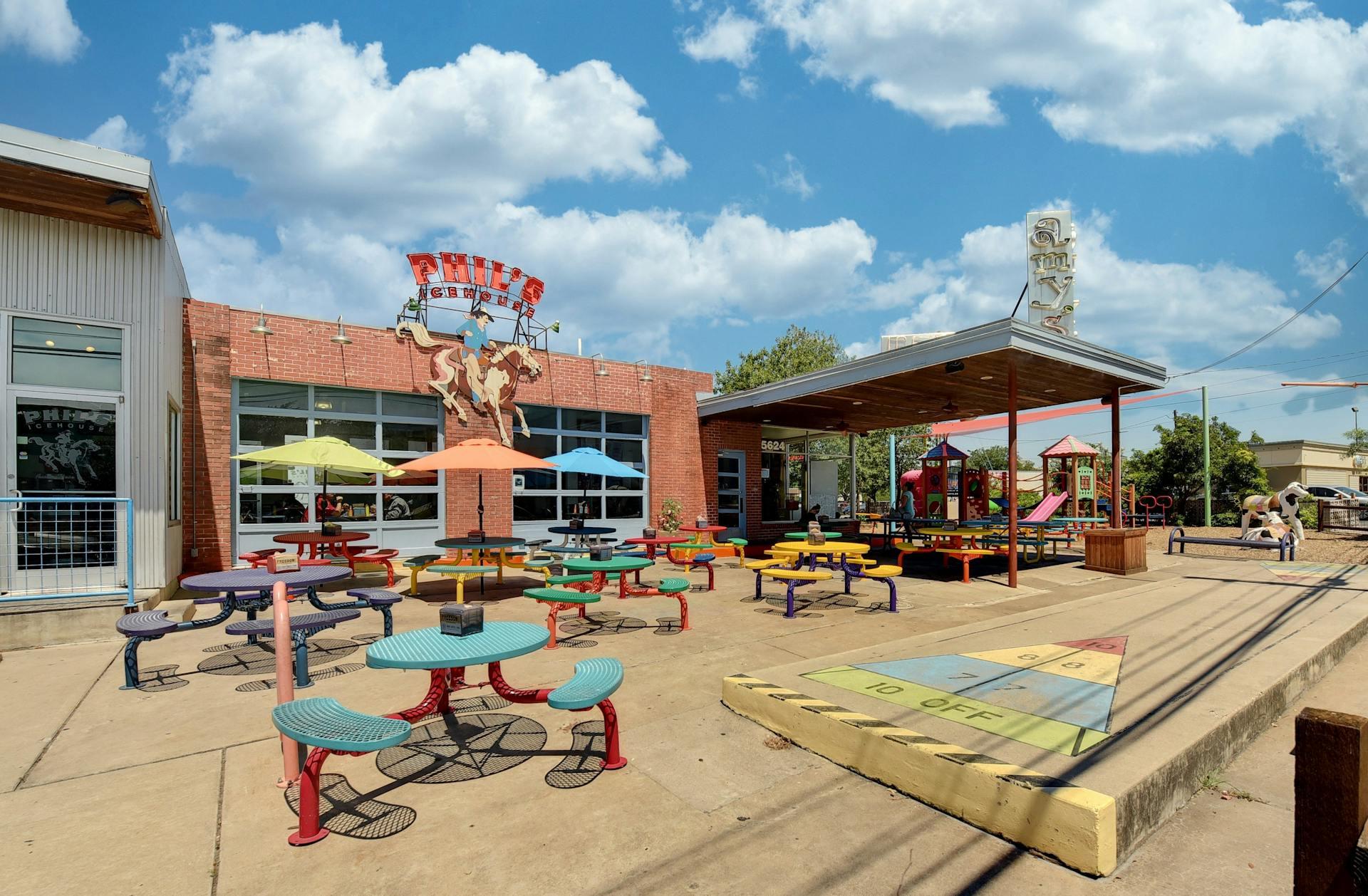 1601 Houston St # 2, Austin, TX 78756