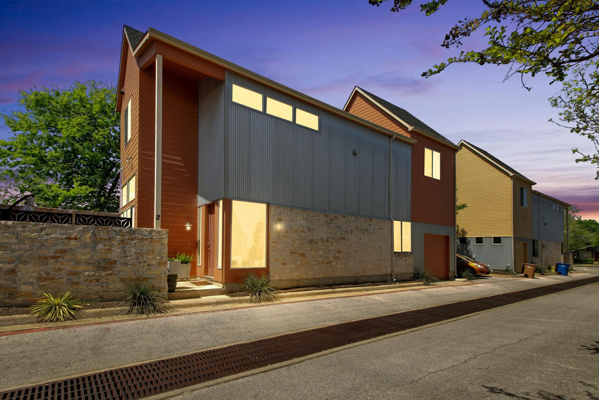 1601 Houston St # 2, Austin, TX 78756