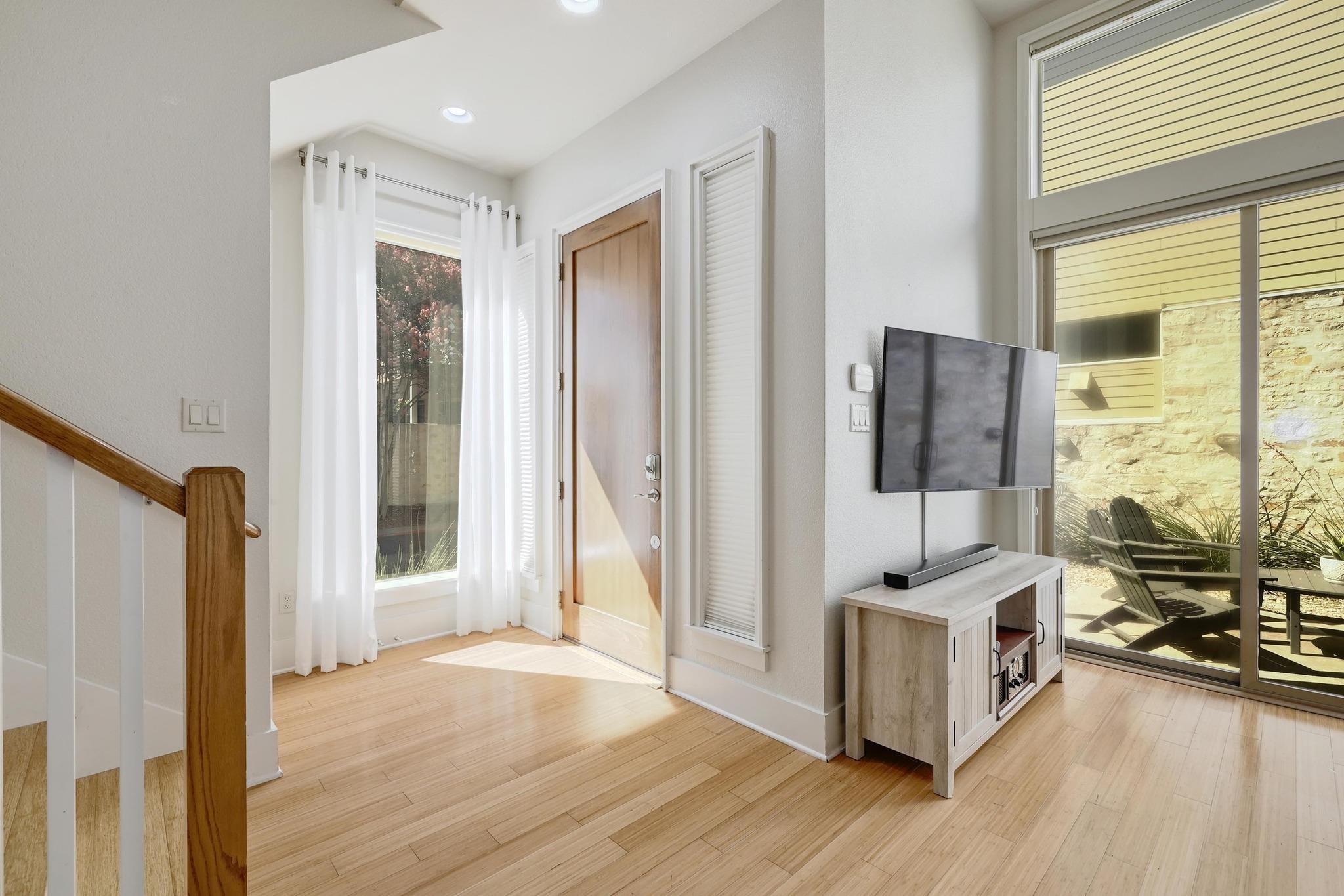 1601 Houston St # 2, Austin, TX 78756