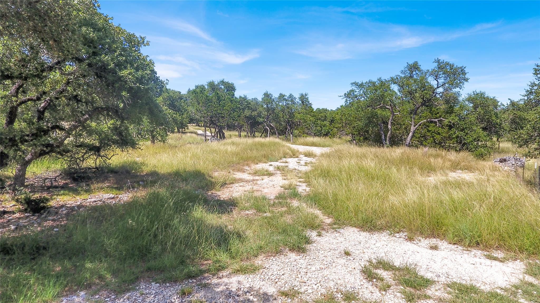 1360 County Road 233, Florence, TX 76527