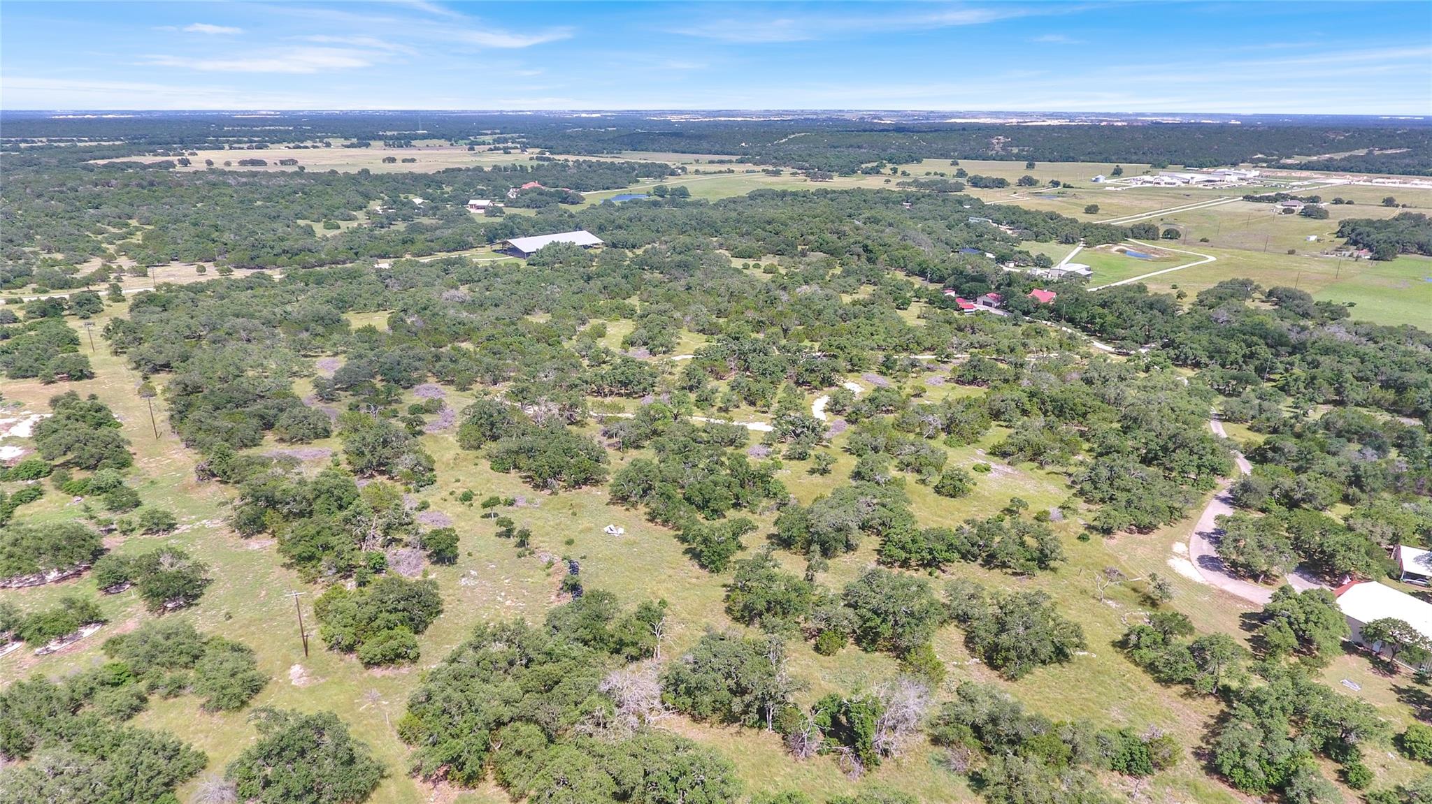 1360 County Road 233, Florence, TX 76527