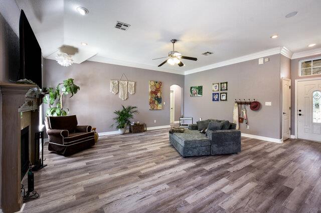 1906 W Moeta Dr, Austin, TX 78734