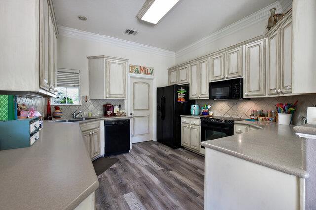 1906 W Moeta Dr, Austin, TX 78734