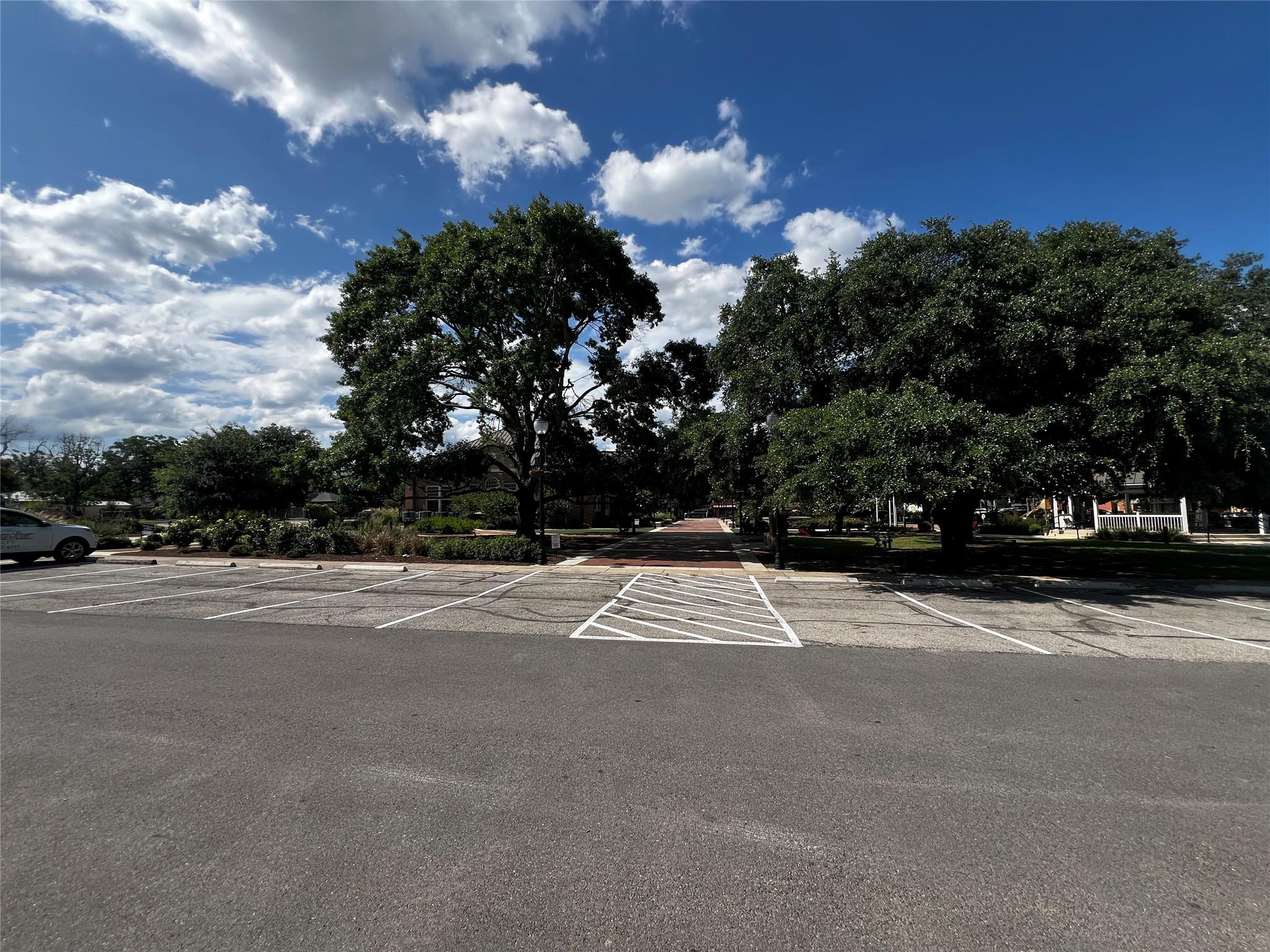 207 Miller St, Kyle, TX 78640