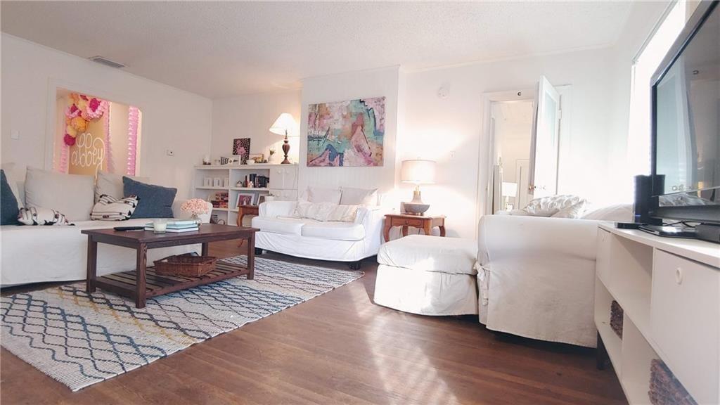 911 Duncan Ln, Austin, TX 78705