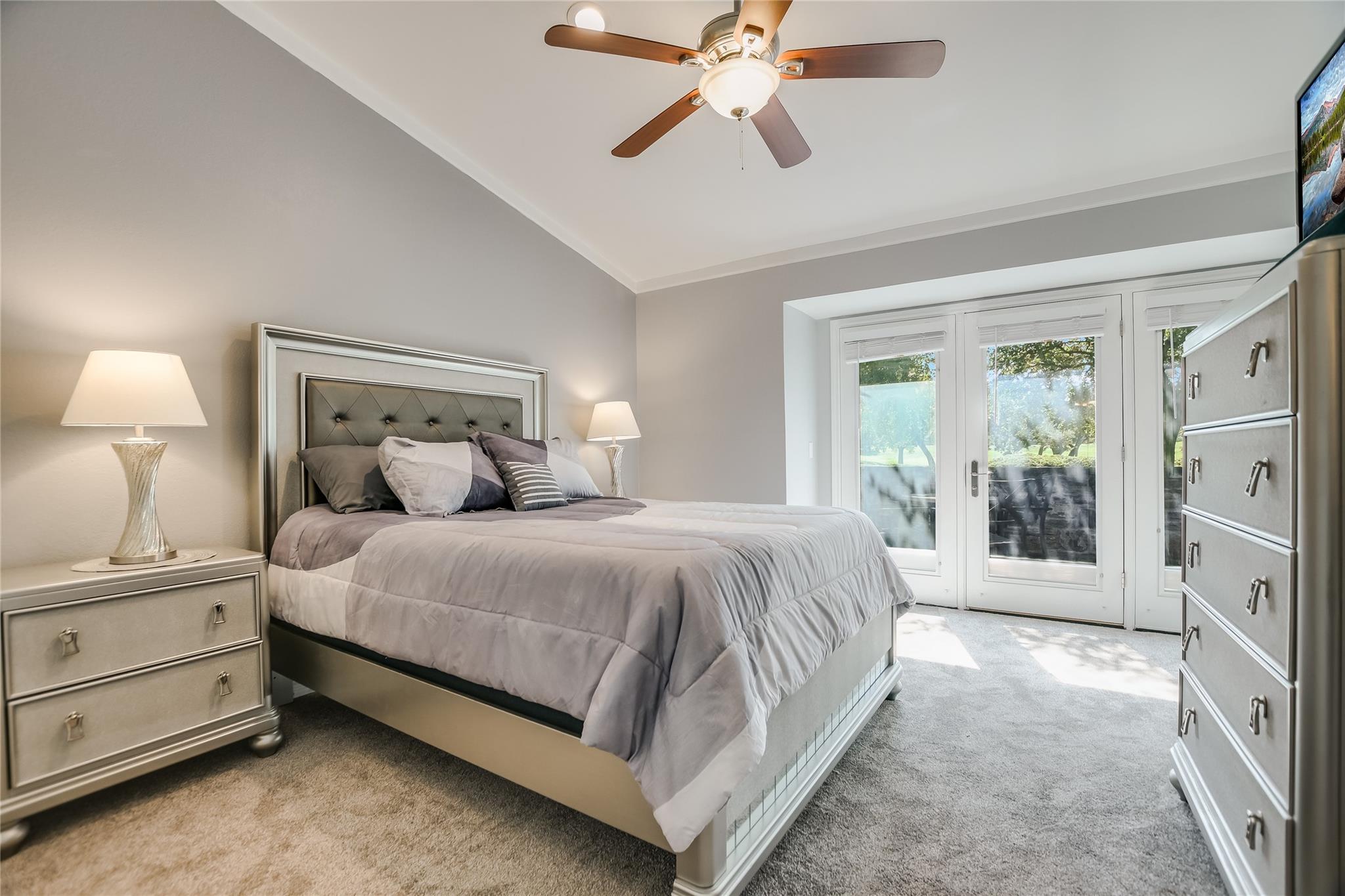 100 Bay Point Dr # 13, Horseshoe Bay, TX 78657