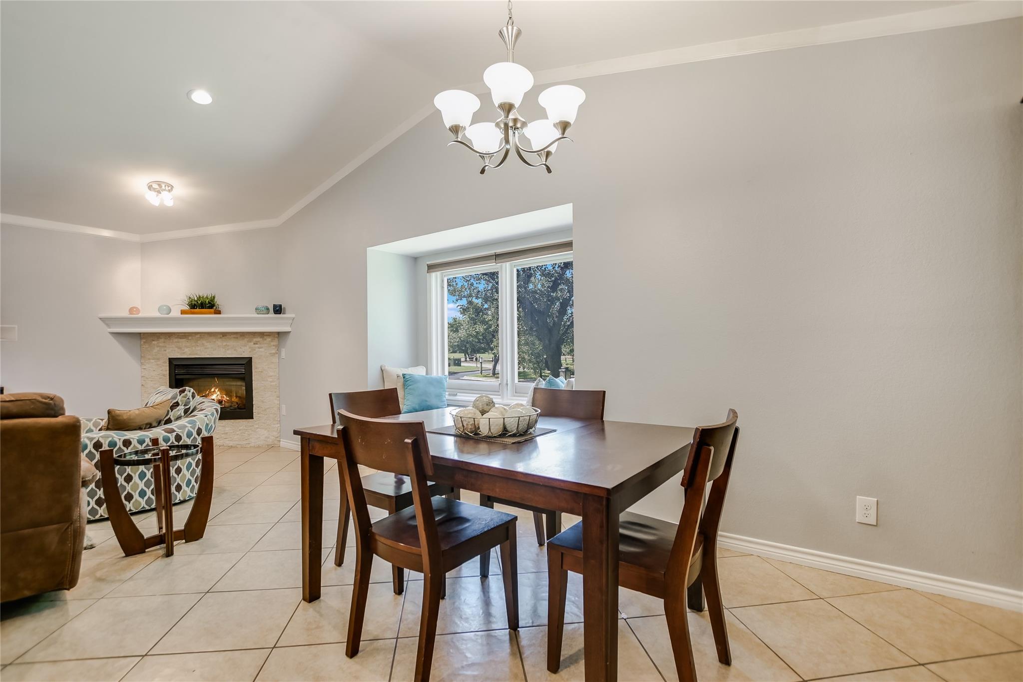 100 Bay Point Dr # 13, Horseshoe Bay, TX 78657