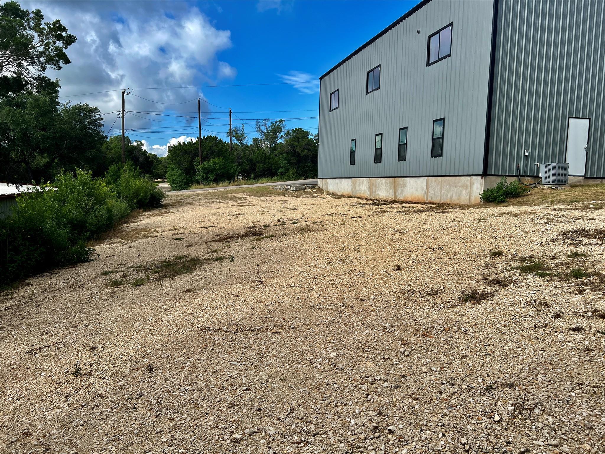 15014 IOWA St, Austin, TX 78734