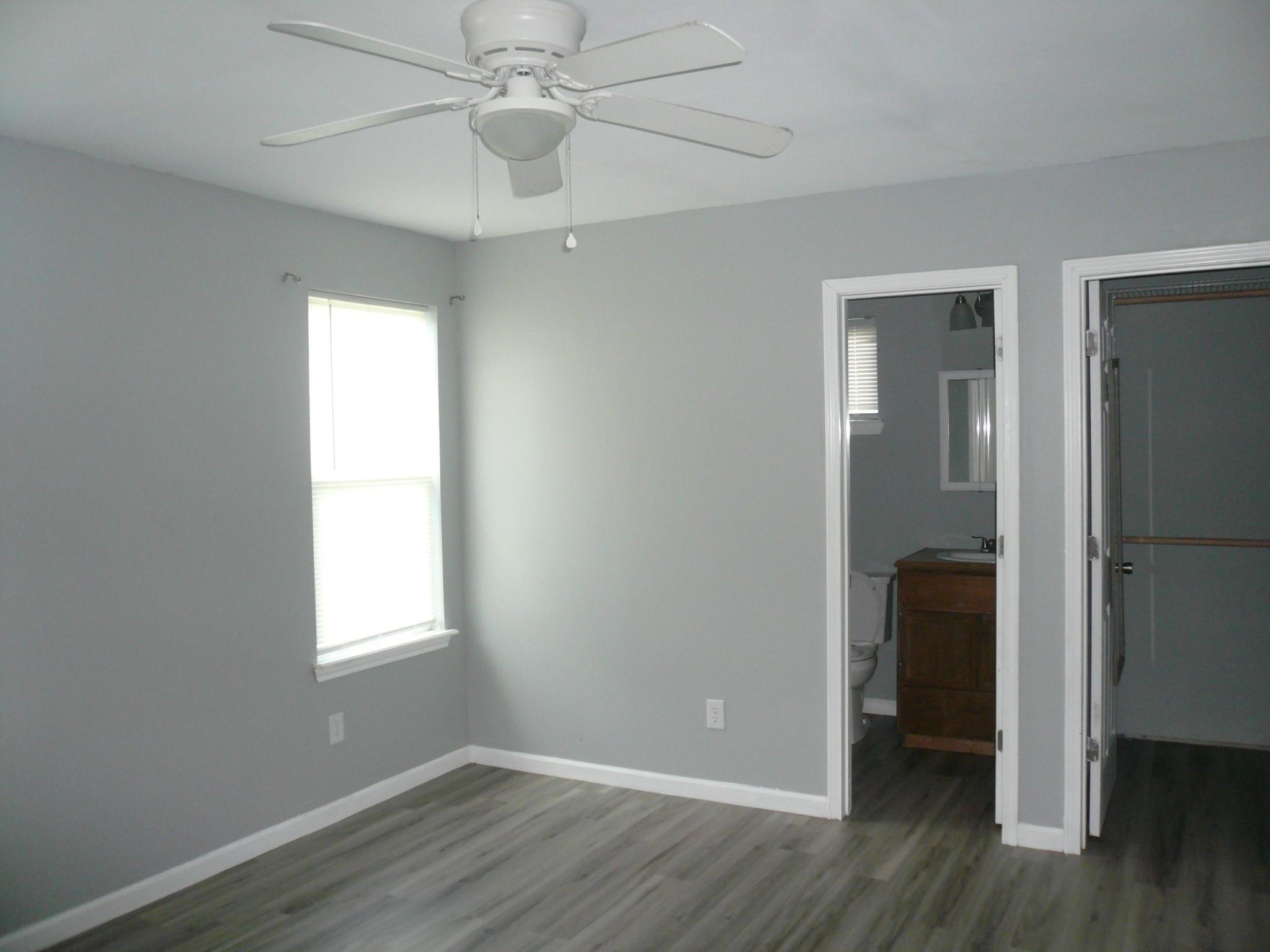 502 Ross St, Smithville, TX 78957